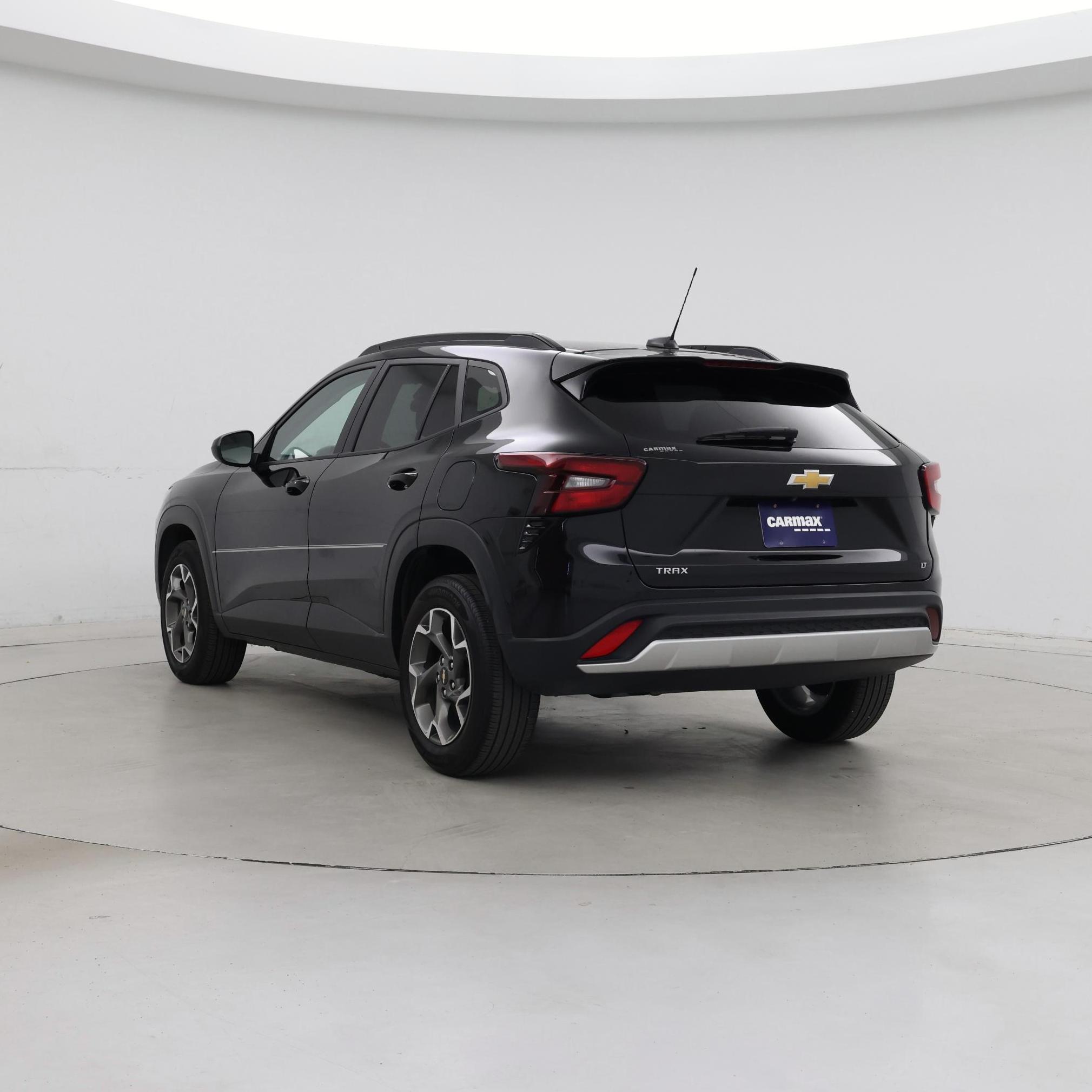 Thumbnail: 2025 Chevrolet Trax - 2