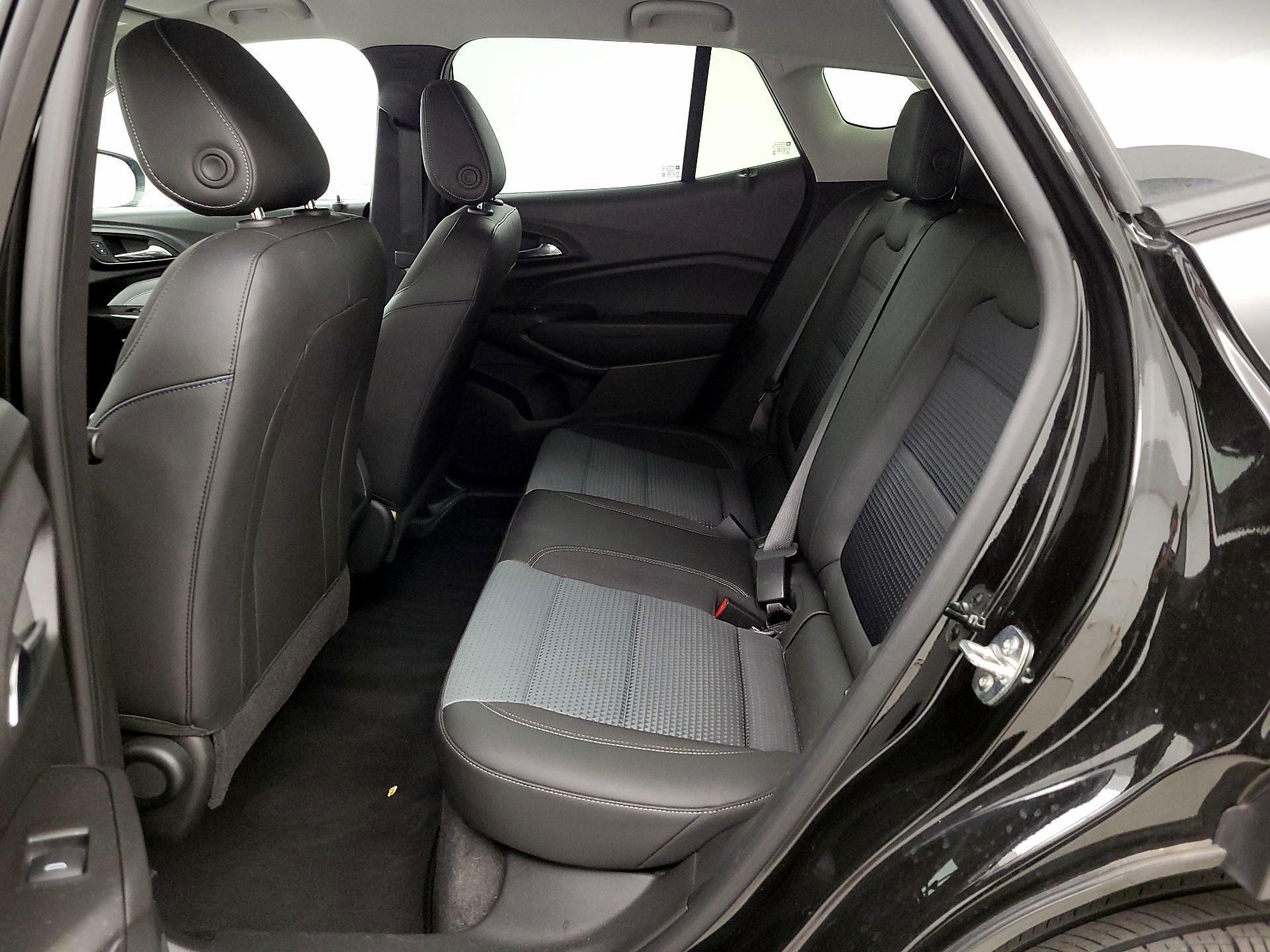 Thumbnail: 2025 Chevrolet Trax - 19
