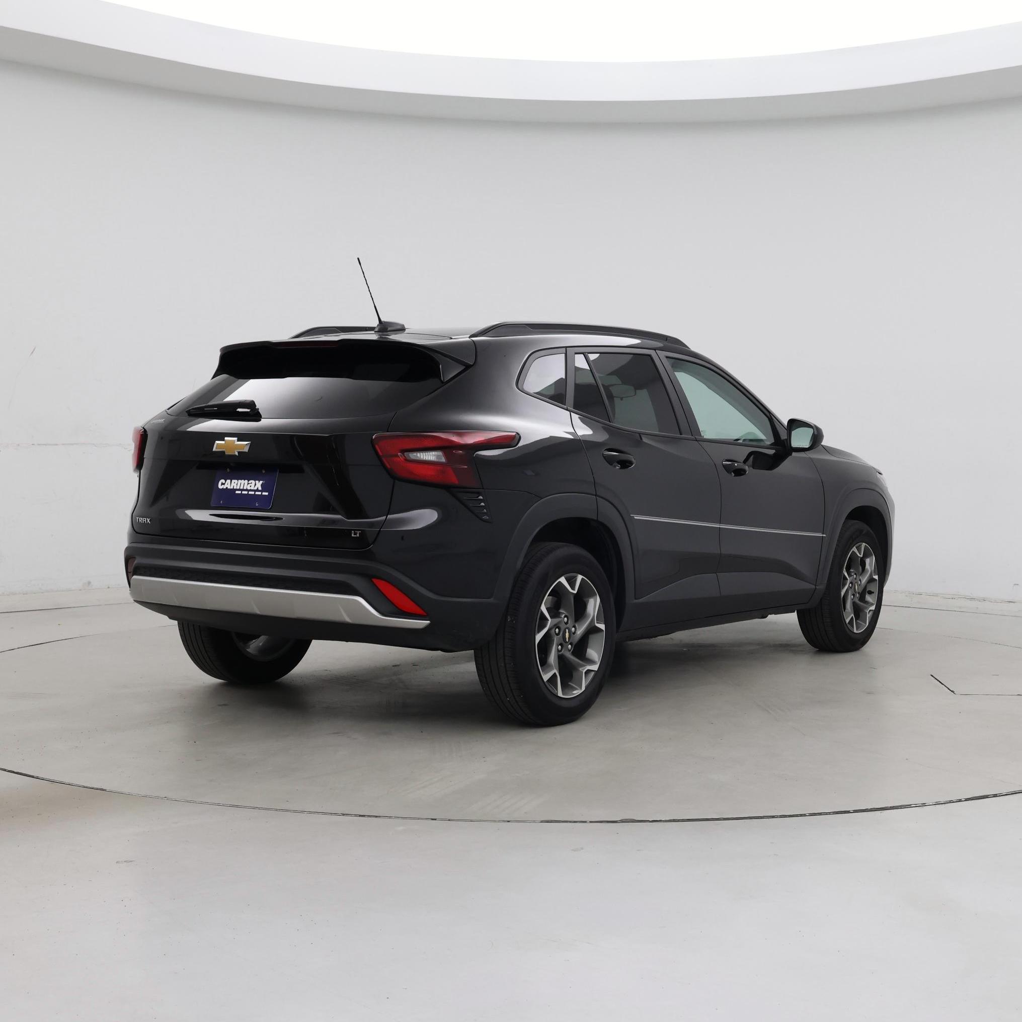 Thumbnail: 2025 Chevrolet Trax - 8