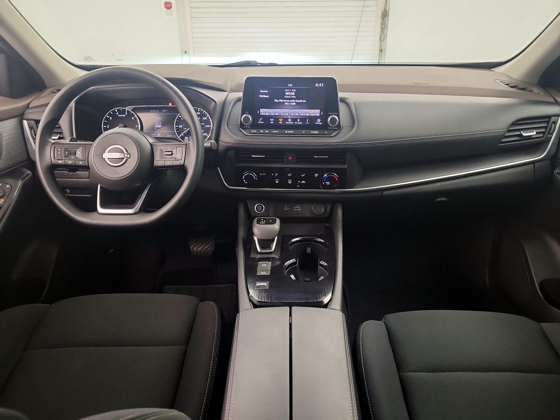 Thumbnail: 2023 Nissan Rogue - 9