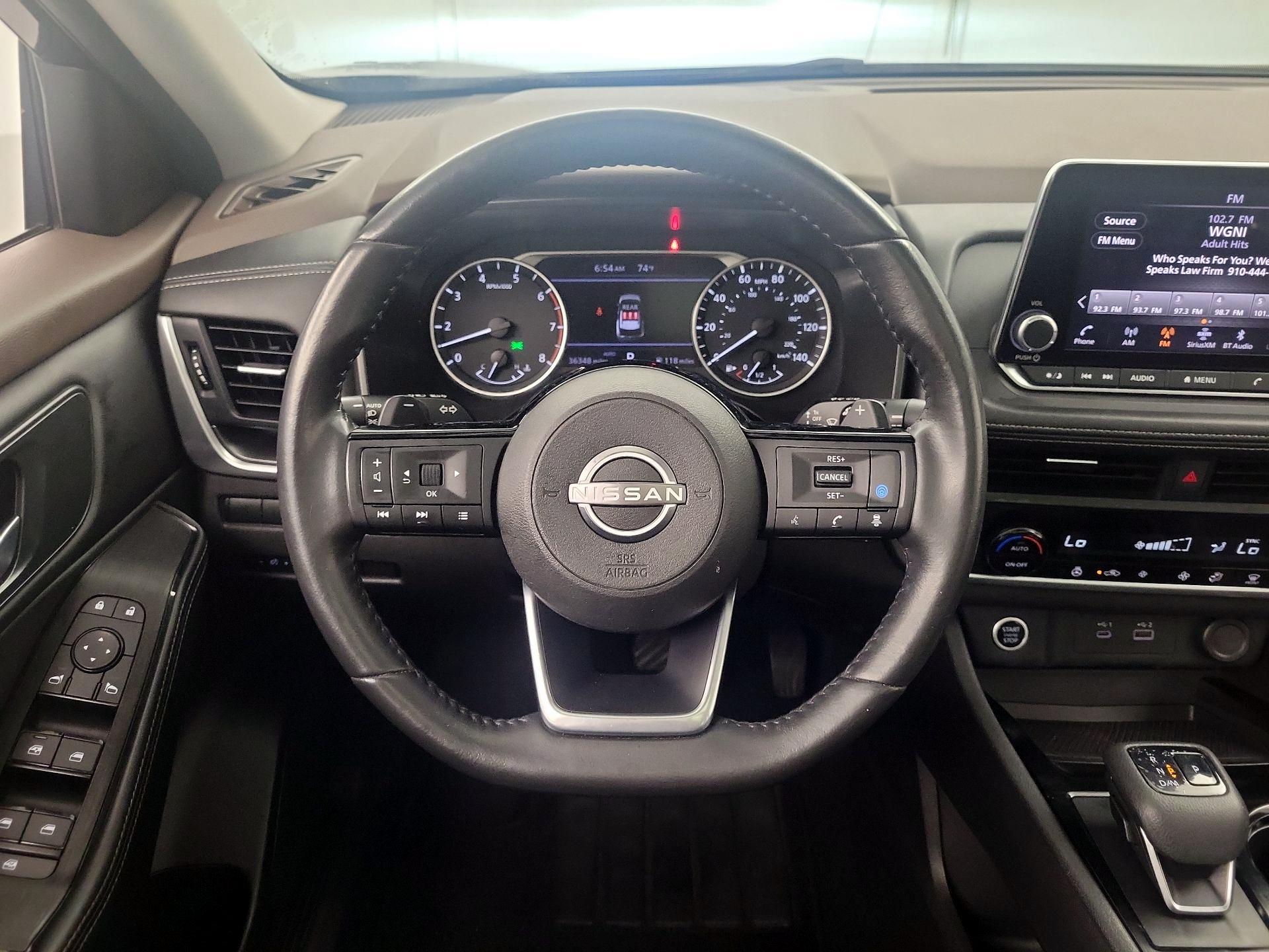 Thumbnail: 2023 Nissan Rogue - 10