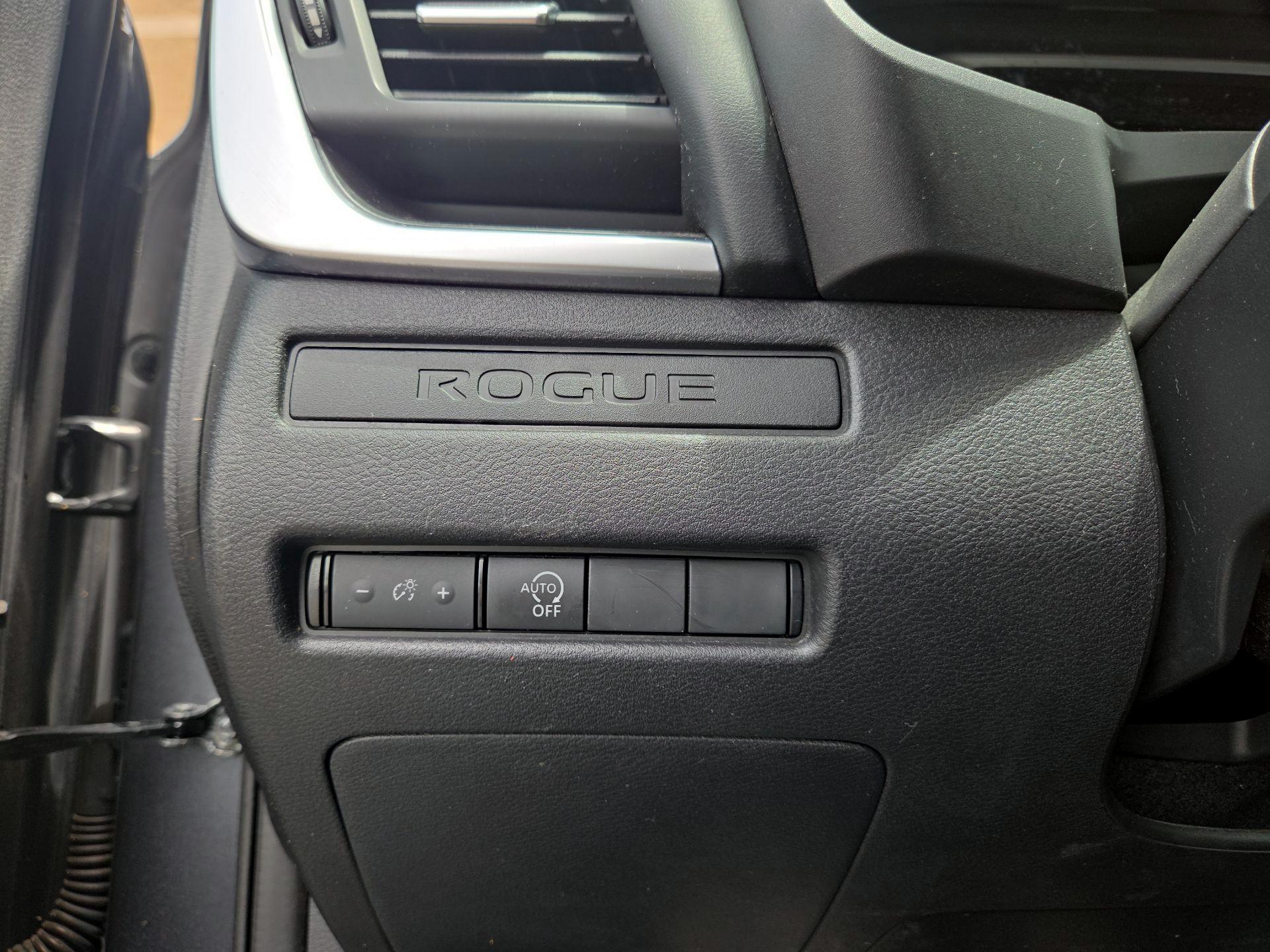 Thumbnail: 2023 Nissan Rogue - 13