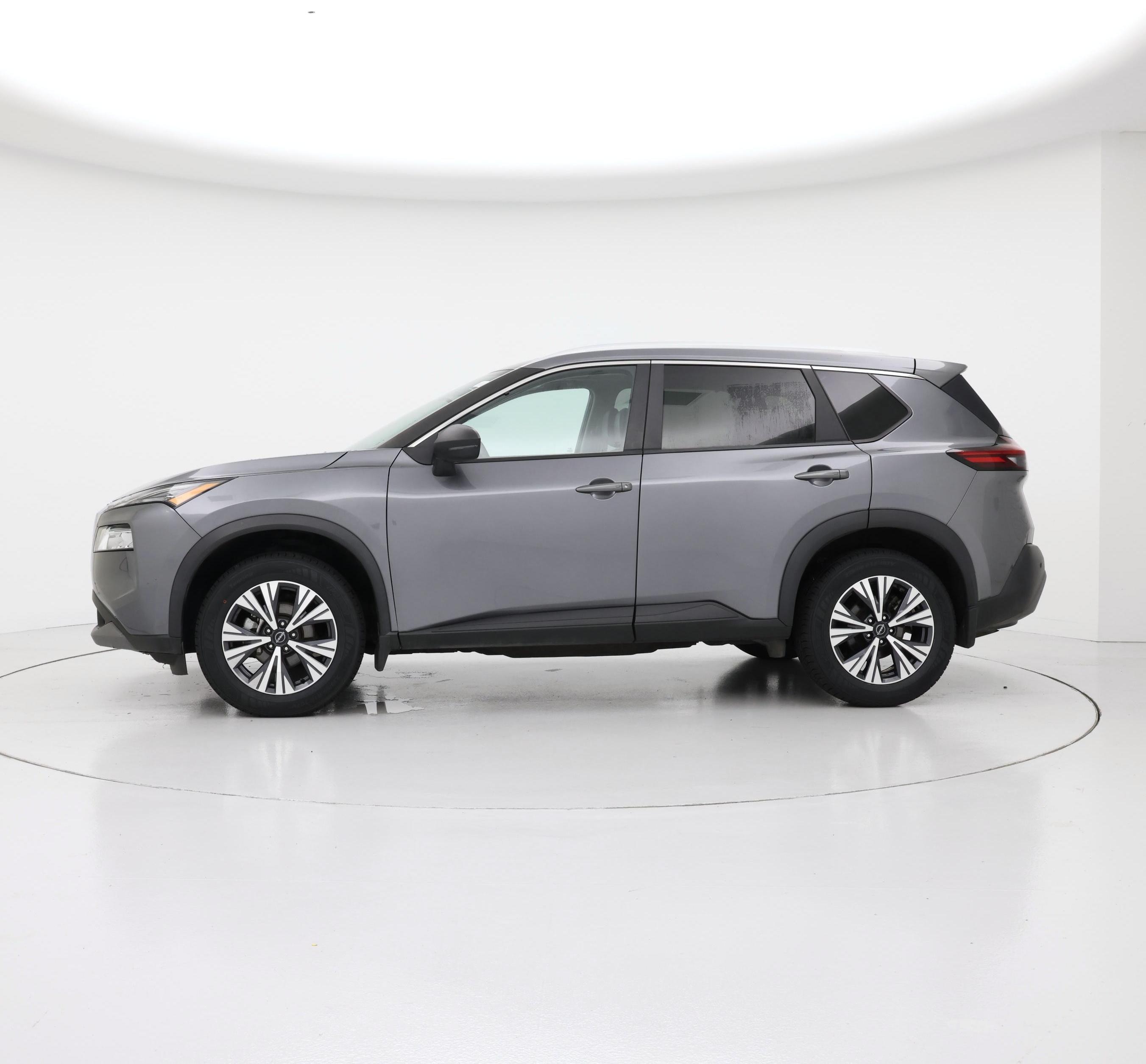 Thumbnail: 2022 Nissan Rogue - 3