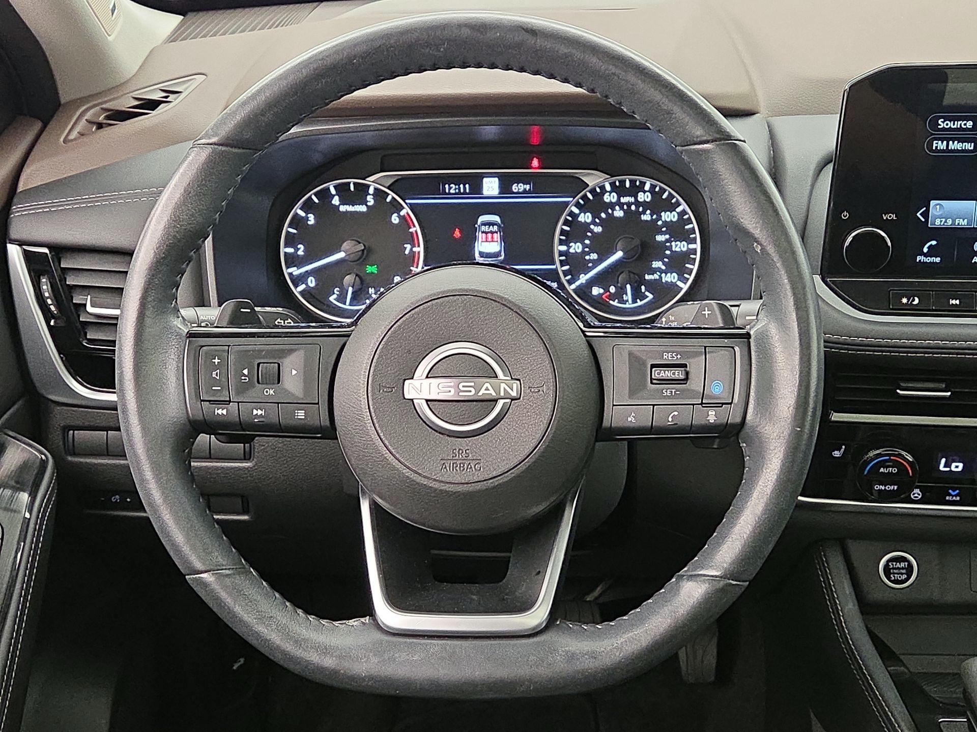 Thumbnail: 2023 Nissan Rogue - 10
