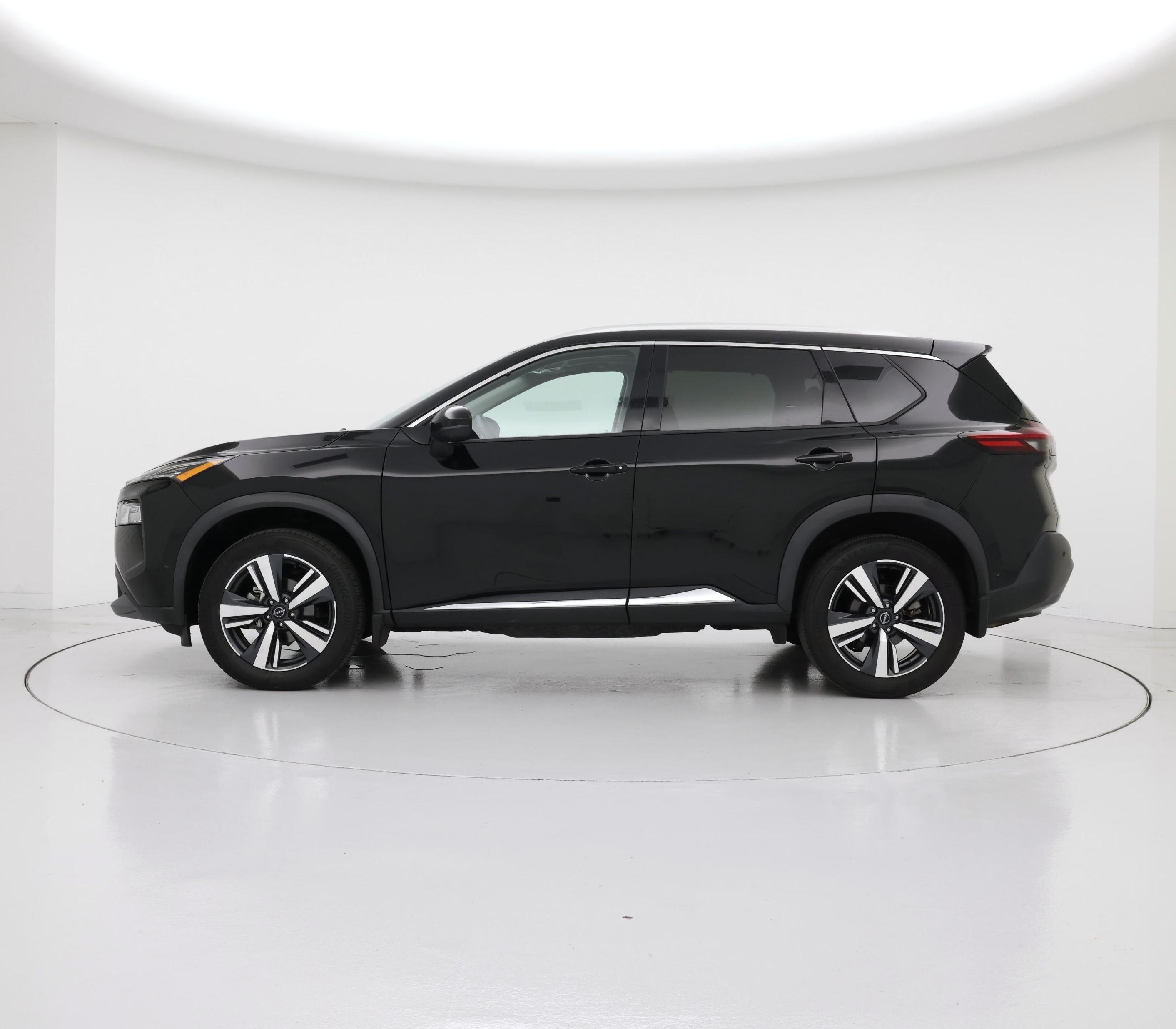Thumbnail: 2023 Nissan Rogue - 3