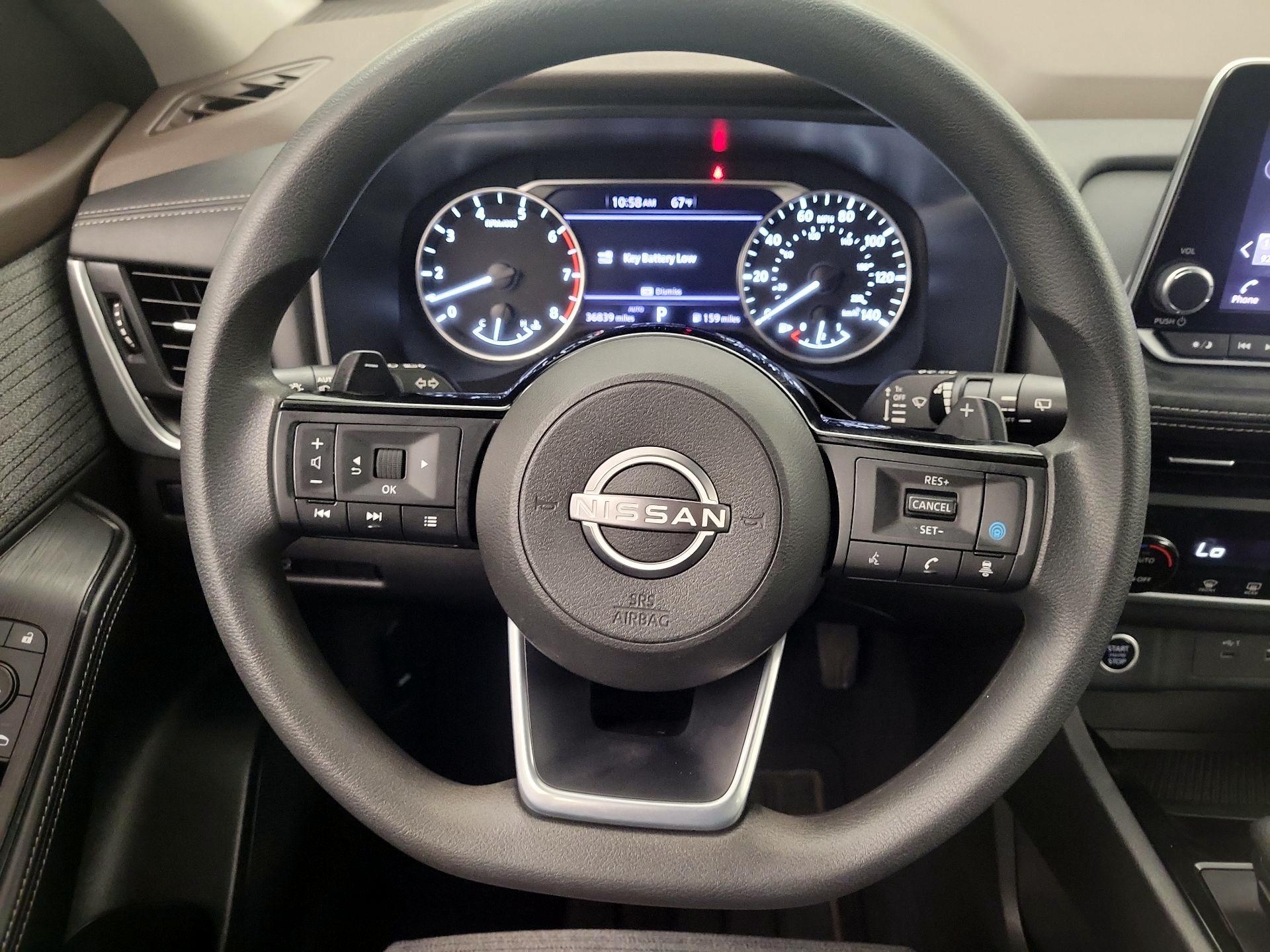 Thumbnail: 2023 Nissan Rogue - 10