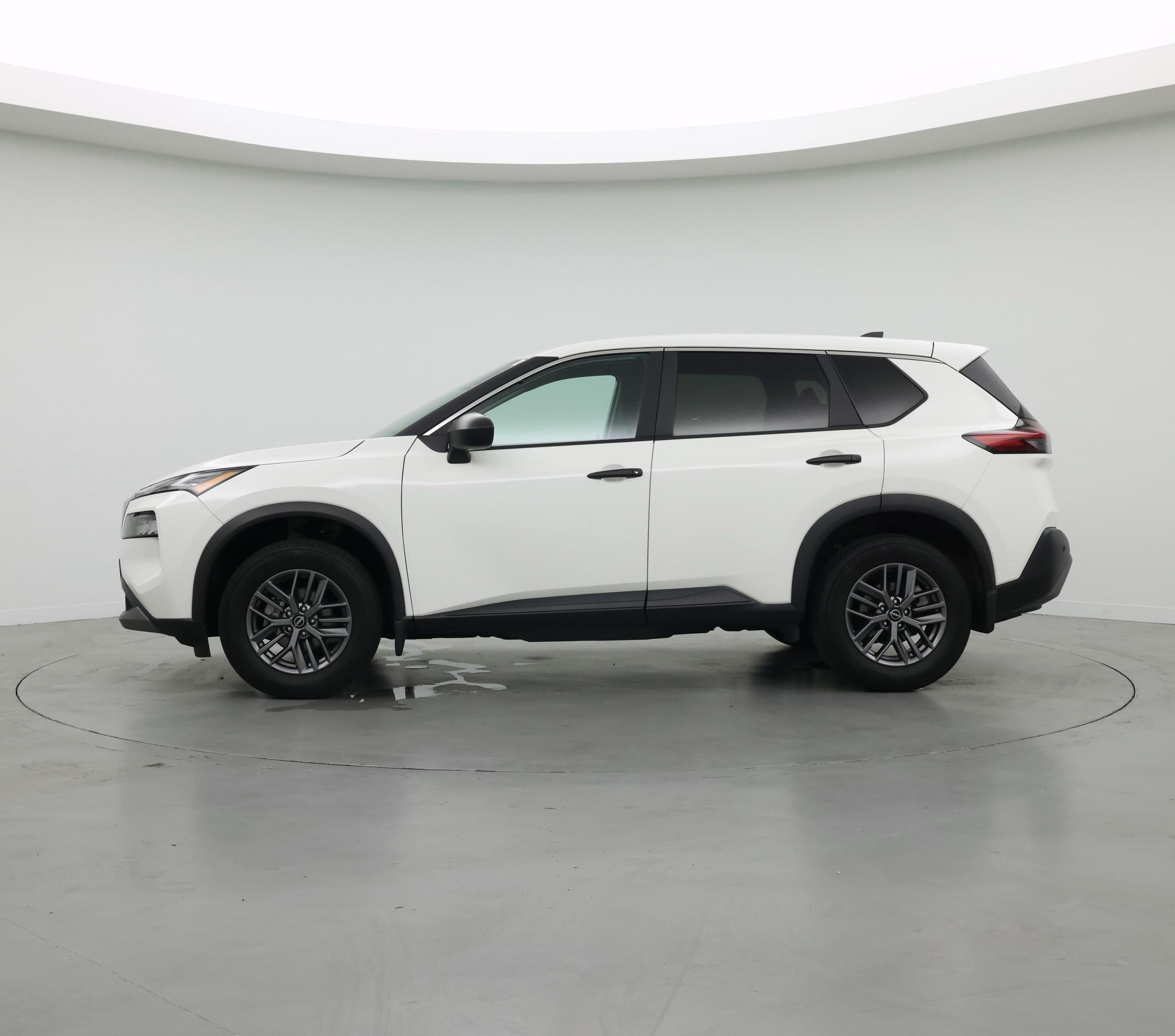 Thumbnail: 2023 Nissan Rogue - 3