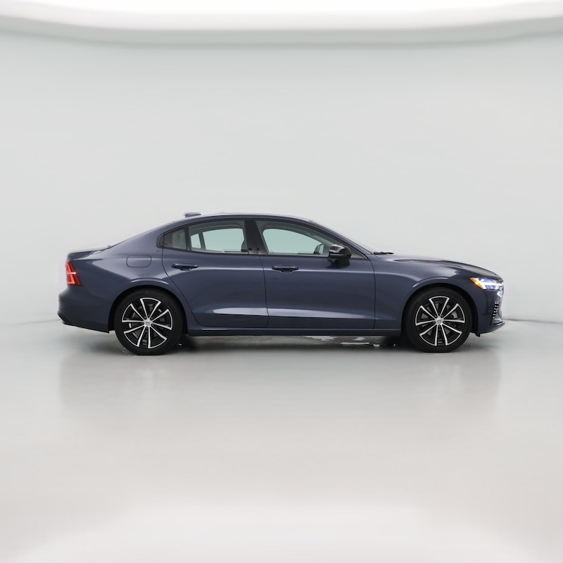 2023 Volvo S60 Recharge PHEV T8 Plus Dark Theme