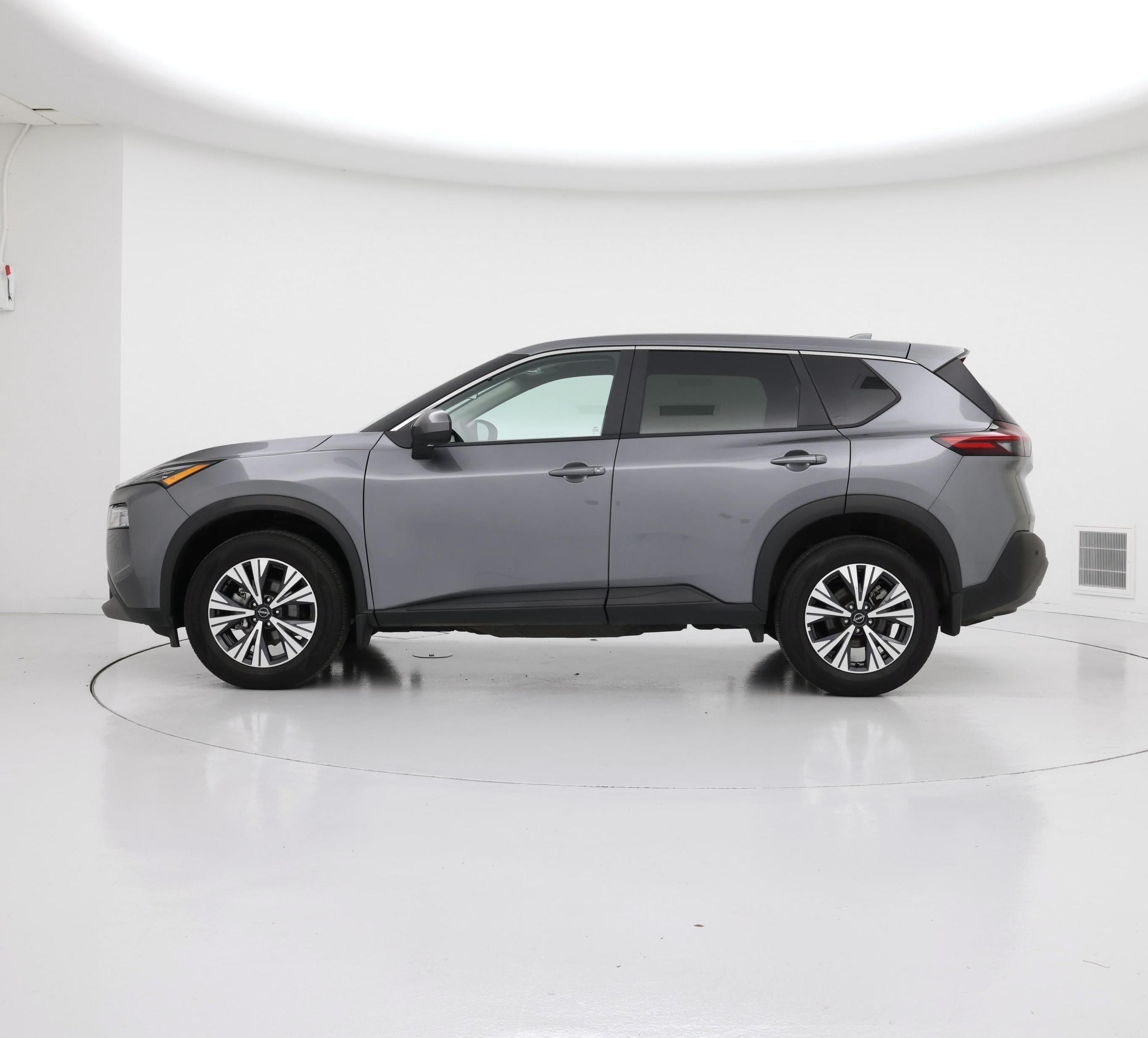 Thumbnail: 2023 Nissan Rogue - 3