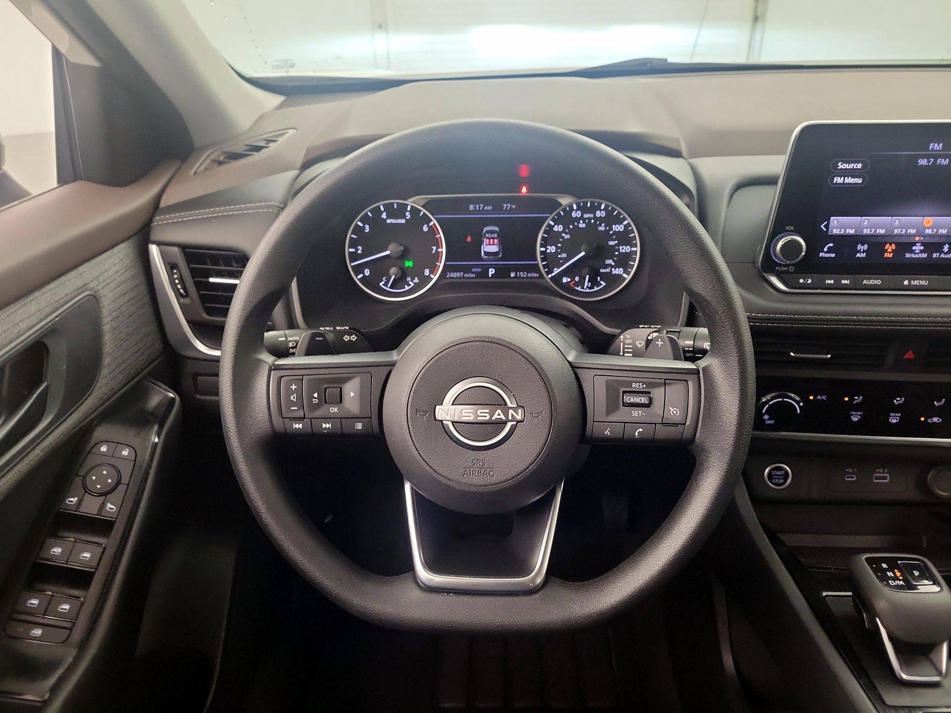 Thumbnail: 2023 Nissan Rogue - 10