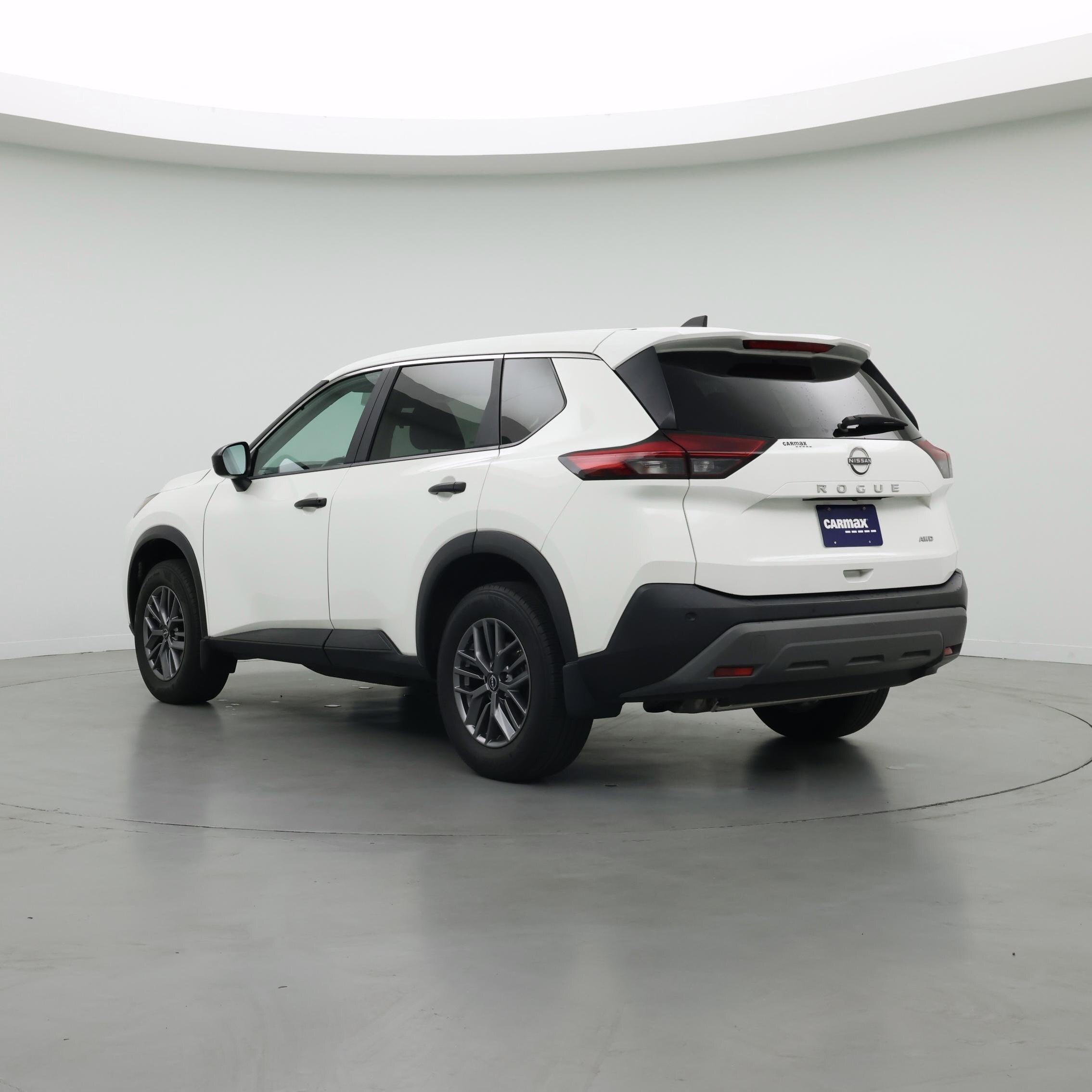 Thumbnail: 2023 Nissan Rogue - 2