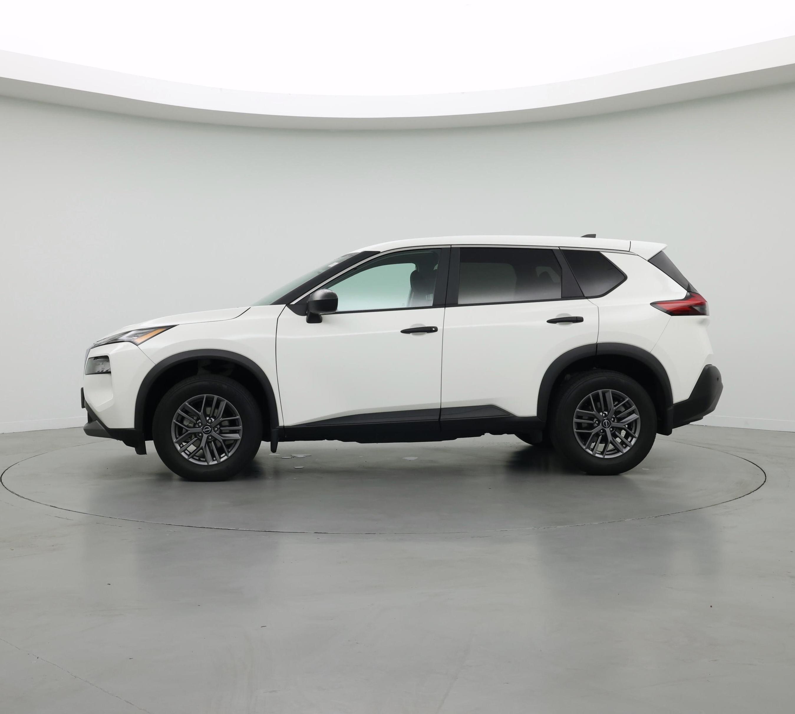 Thumbnail: 2023 Nissan Rogue - 3