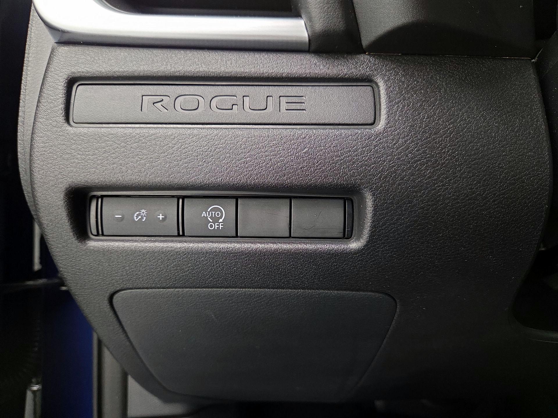 Thumbnail: 2023 Nissan Rogue - 13