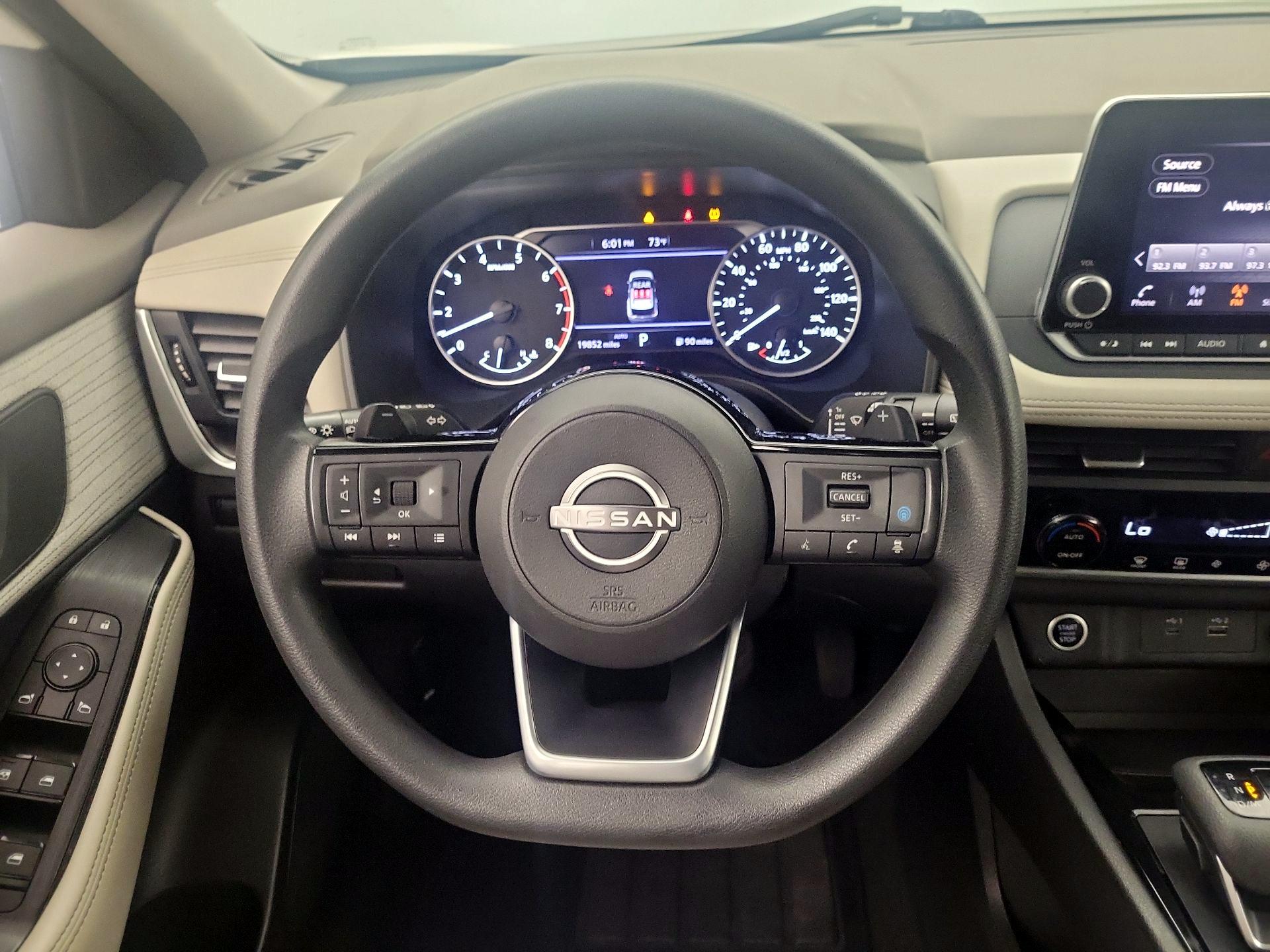 Thumbnail: 2023 Nissan Rogue - 10