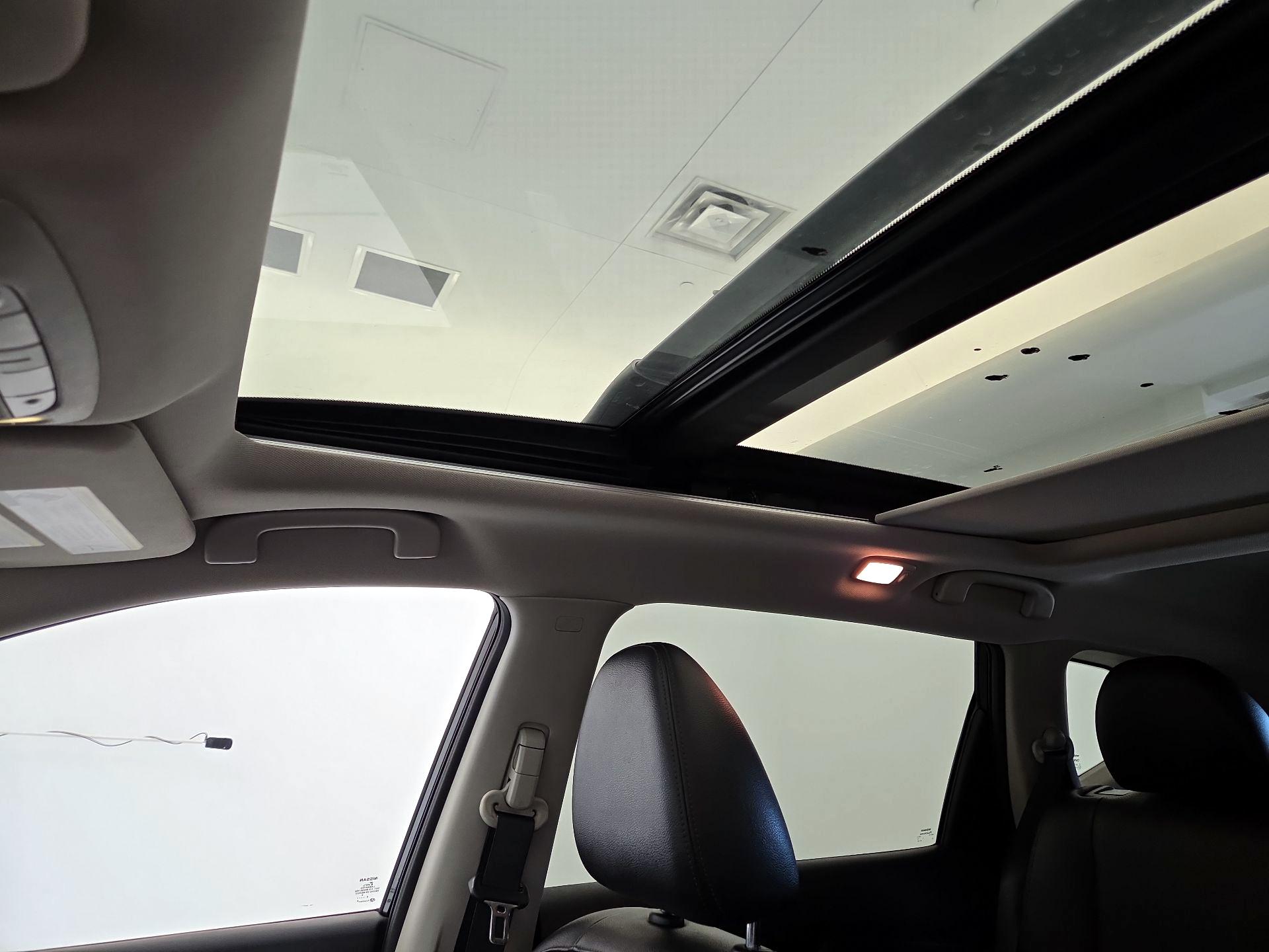 Thumbnail: 2020 Nissan Rogue - 19