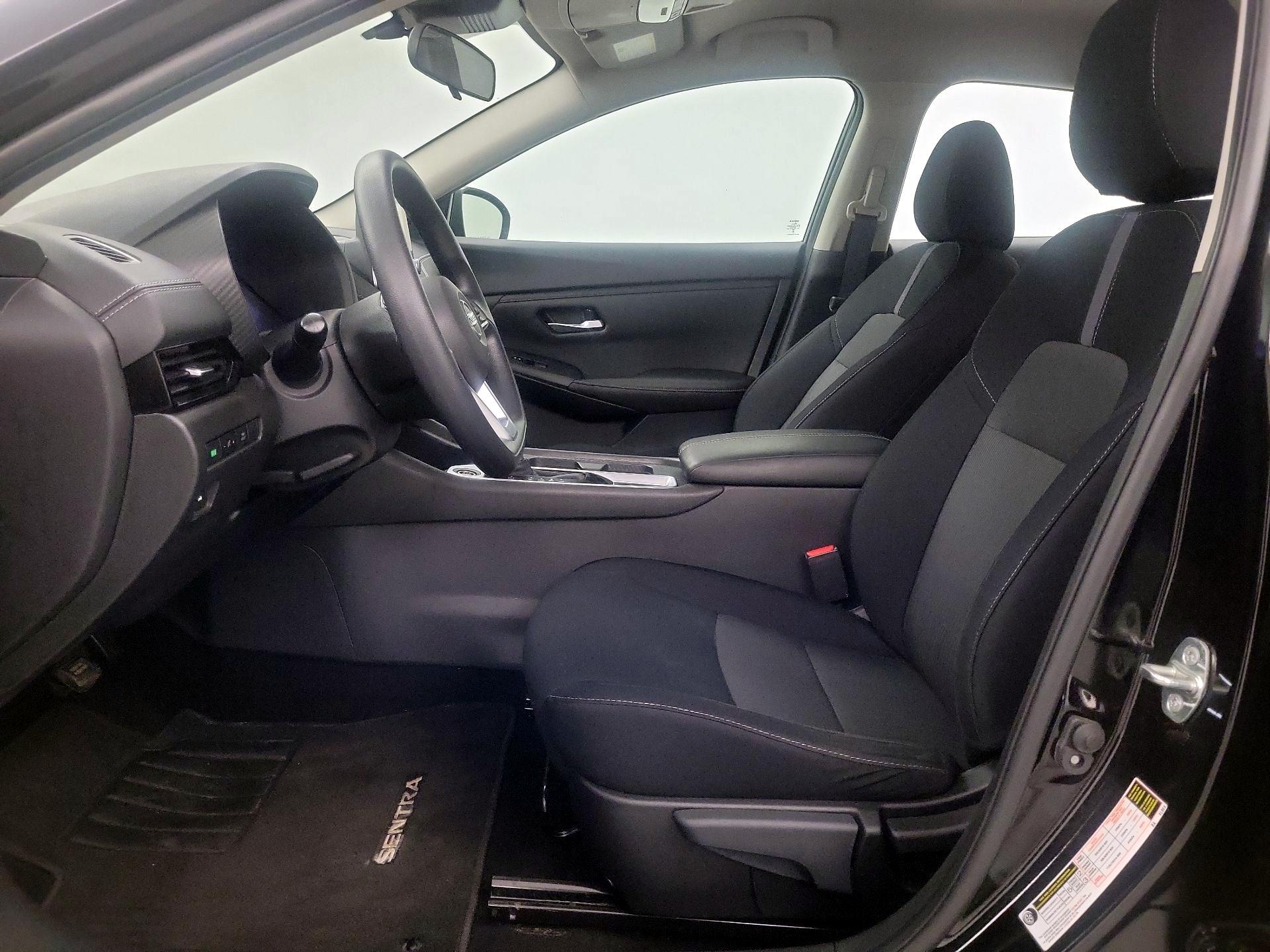 Thumbnail: 2023 Nissan Sentra - 11