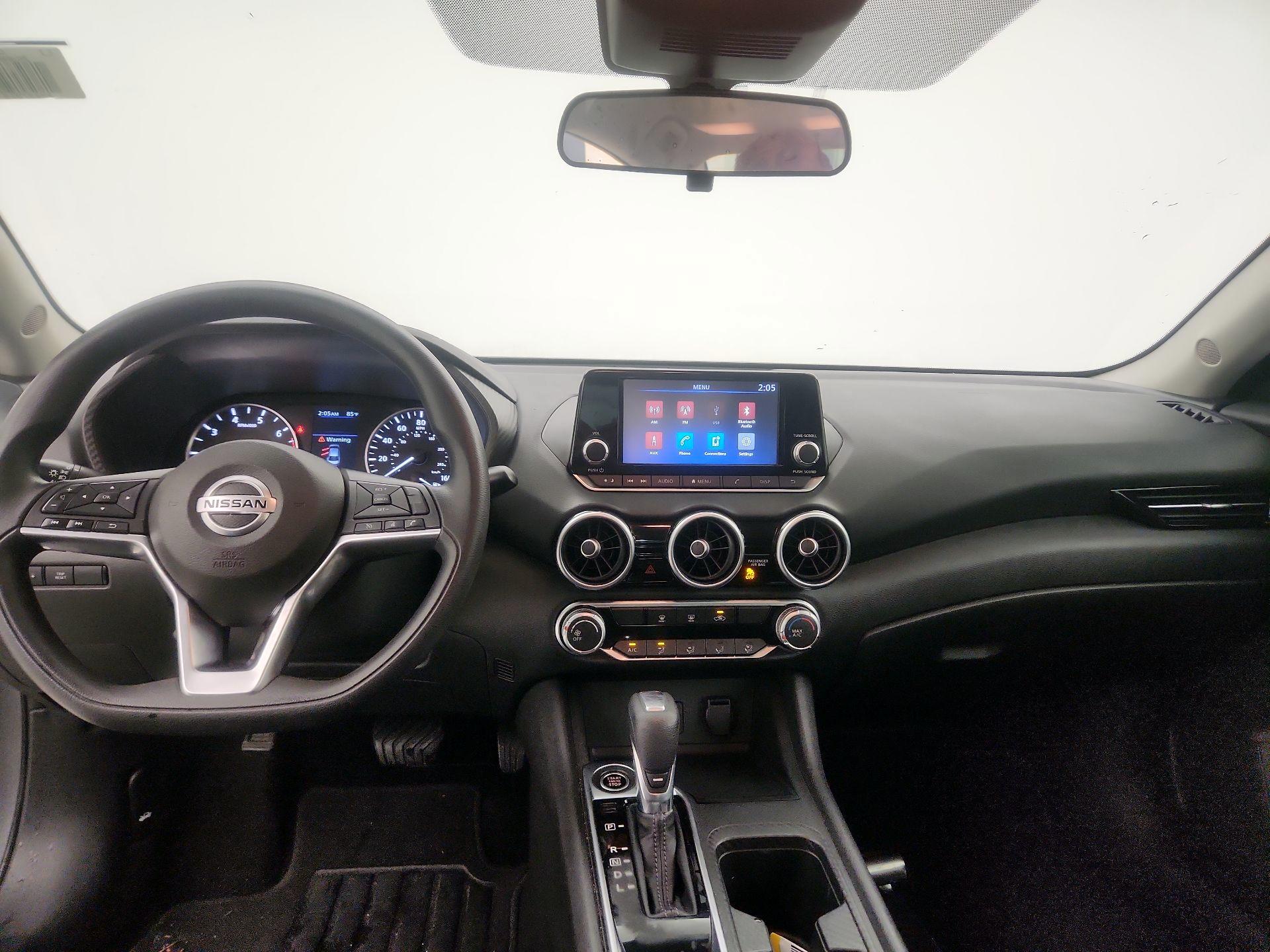 Thumbnail: 2020 Nissan Sentra - 9