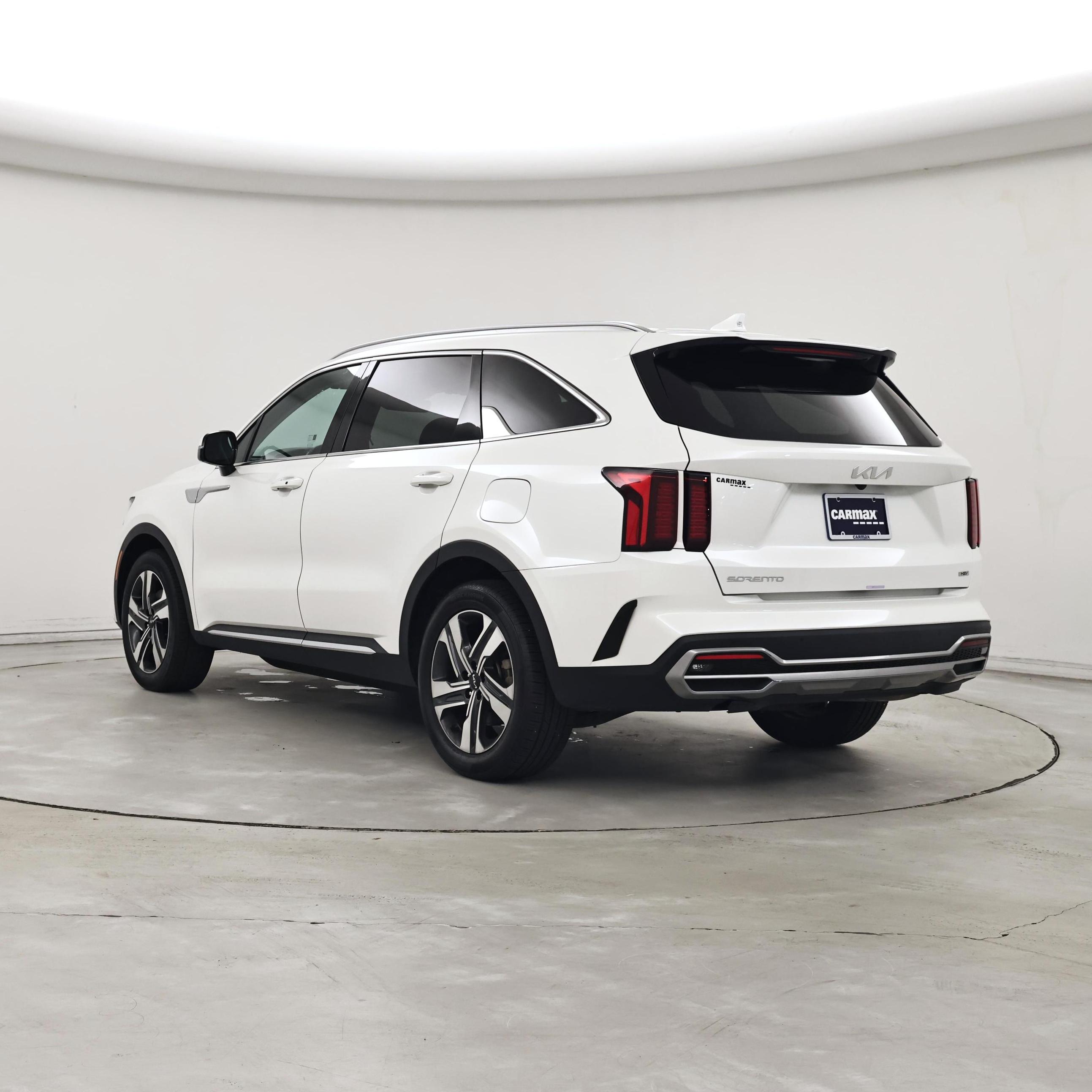 Thumbnail: 2023 Kia Sorento - 2
