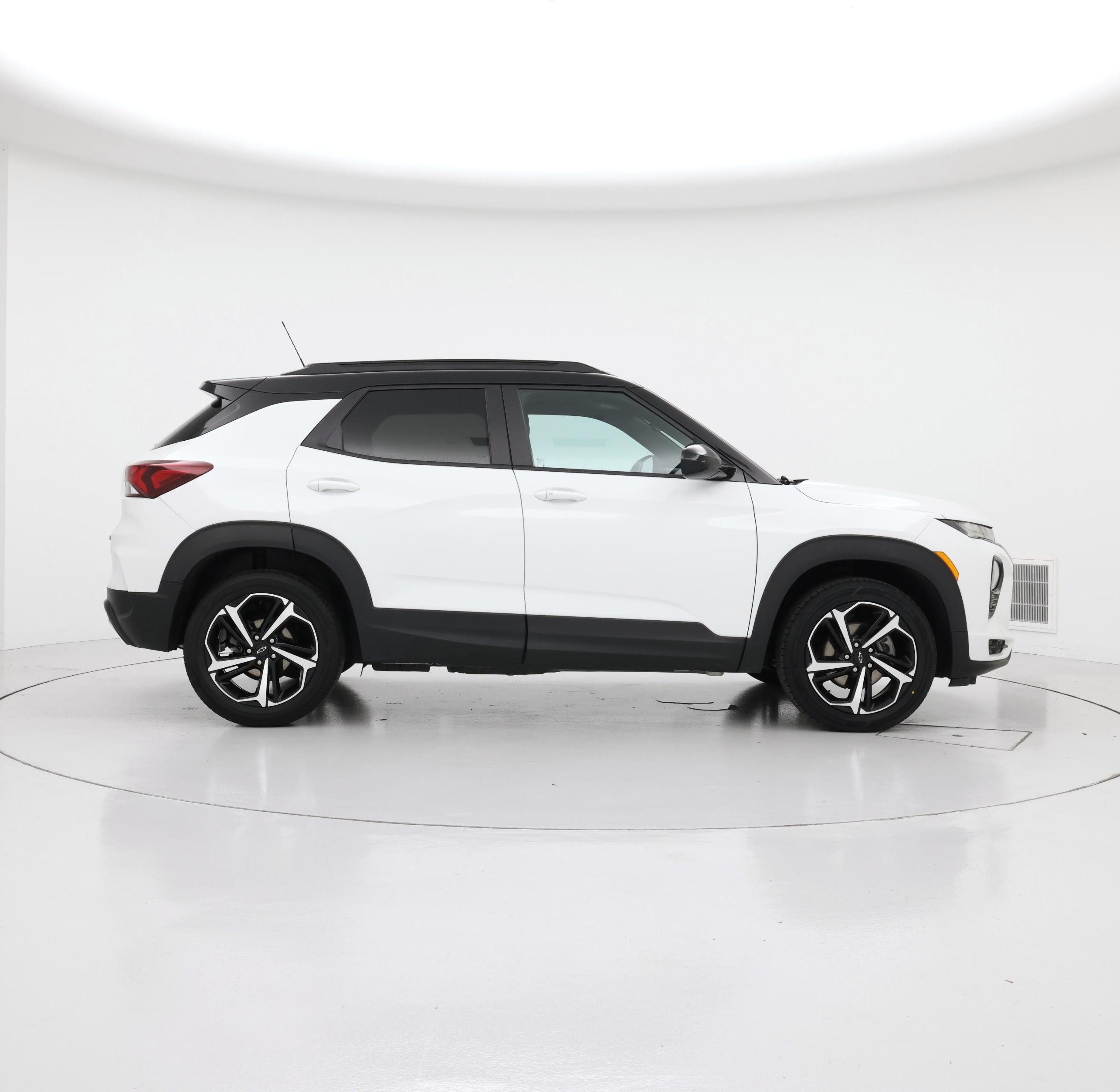 Thumbnail: 2023 Chevrolet TrailBlazer - 7