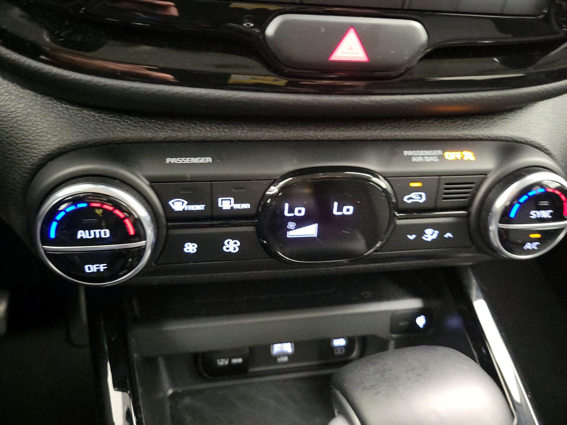 Thumbnail: 2023 Kia Soul - 14