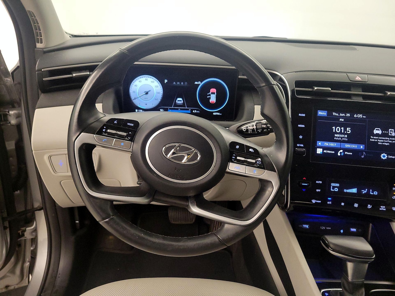 2023 Hyundai Tucson SEL - Photo 11