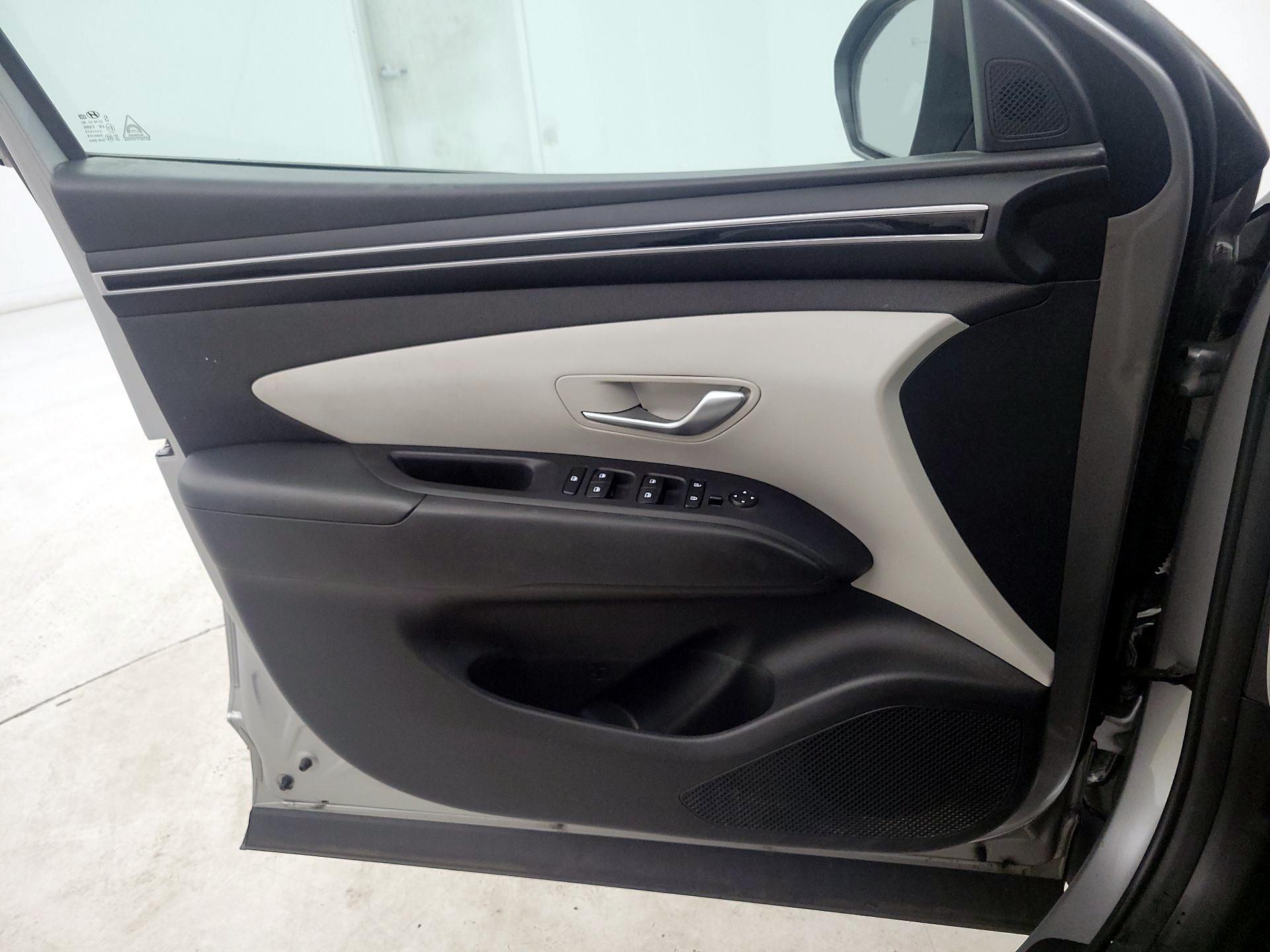 Thumbnail: 2023 Hyundai Tucson - 12