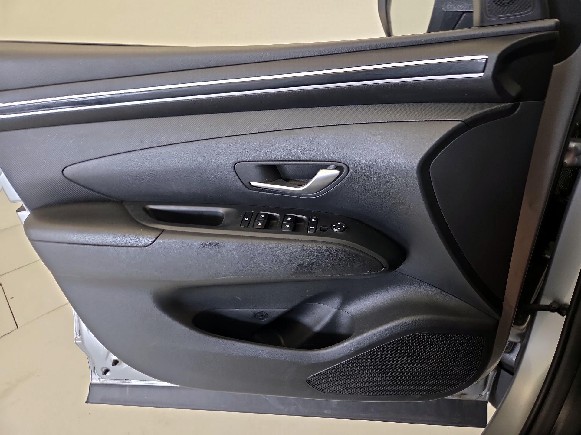 Thumbnail: 2024 Hyundai Tucson - 12
