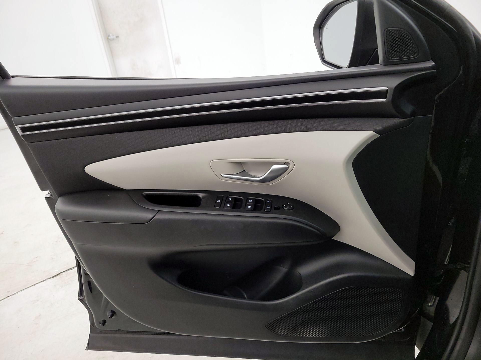 Thumbnail: 2023 Hyundai Tucson - 12