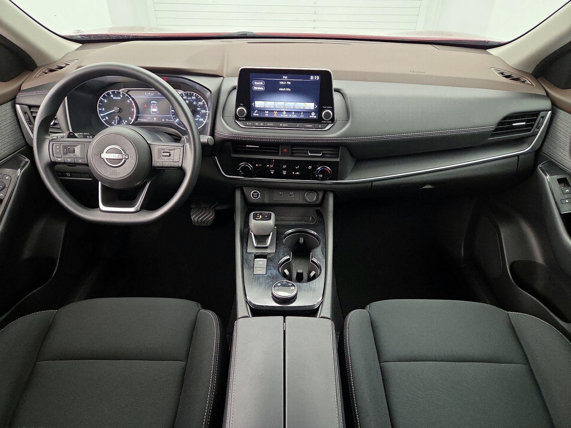 Thumbnail: 2023 Nissan Rogue - 9