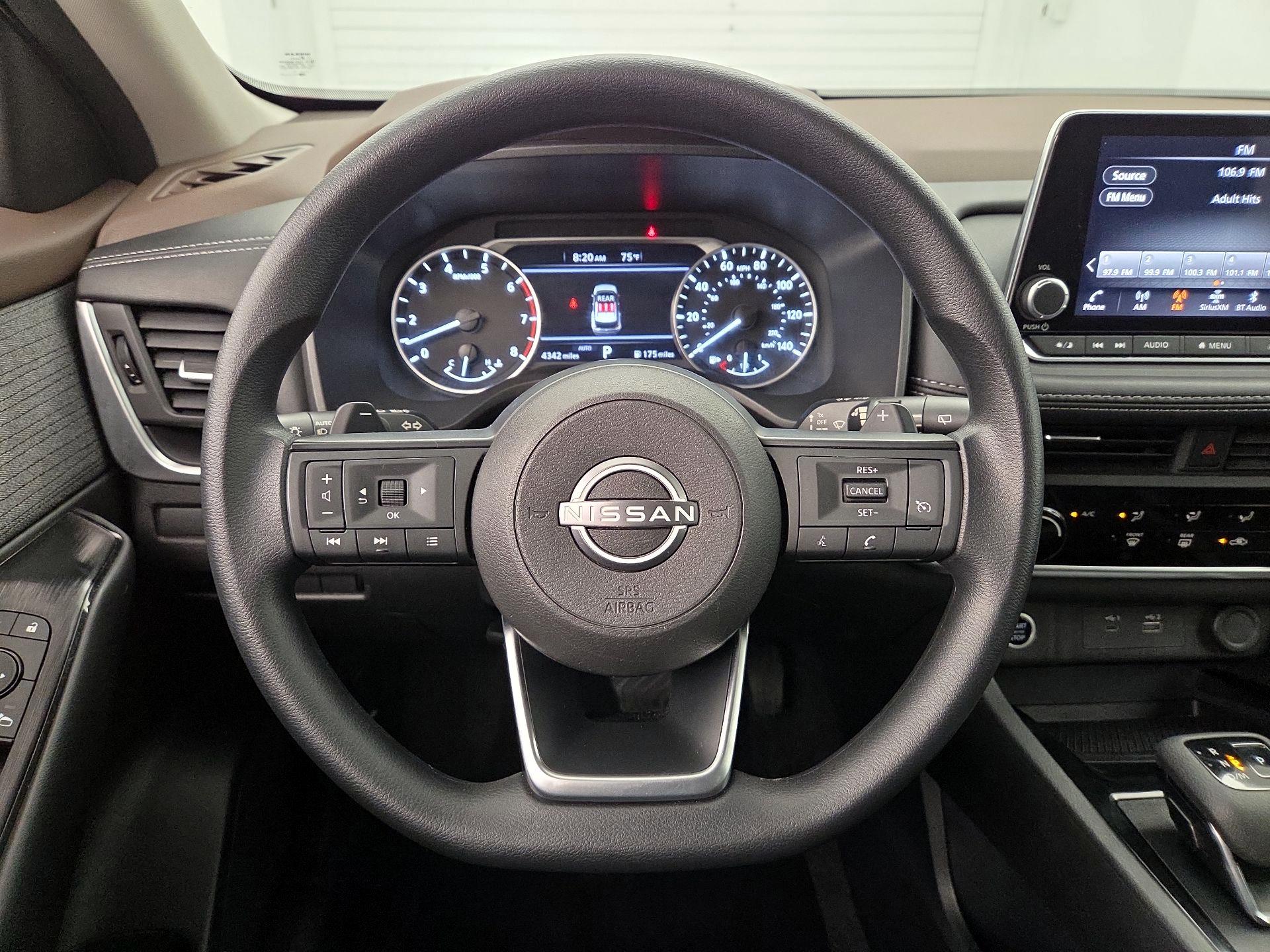Thumbnail: 2023 Nissan Rogue - 10