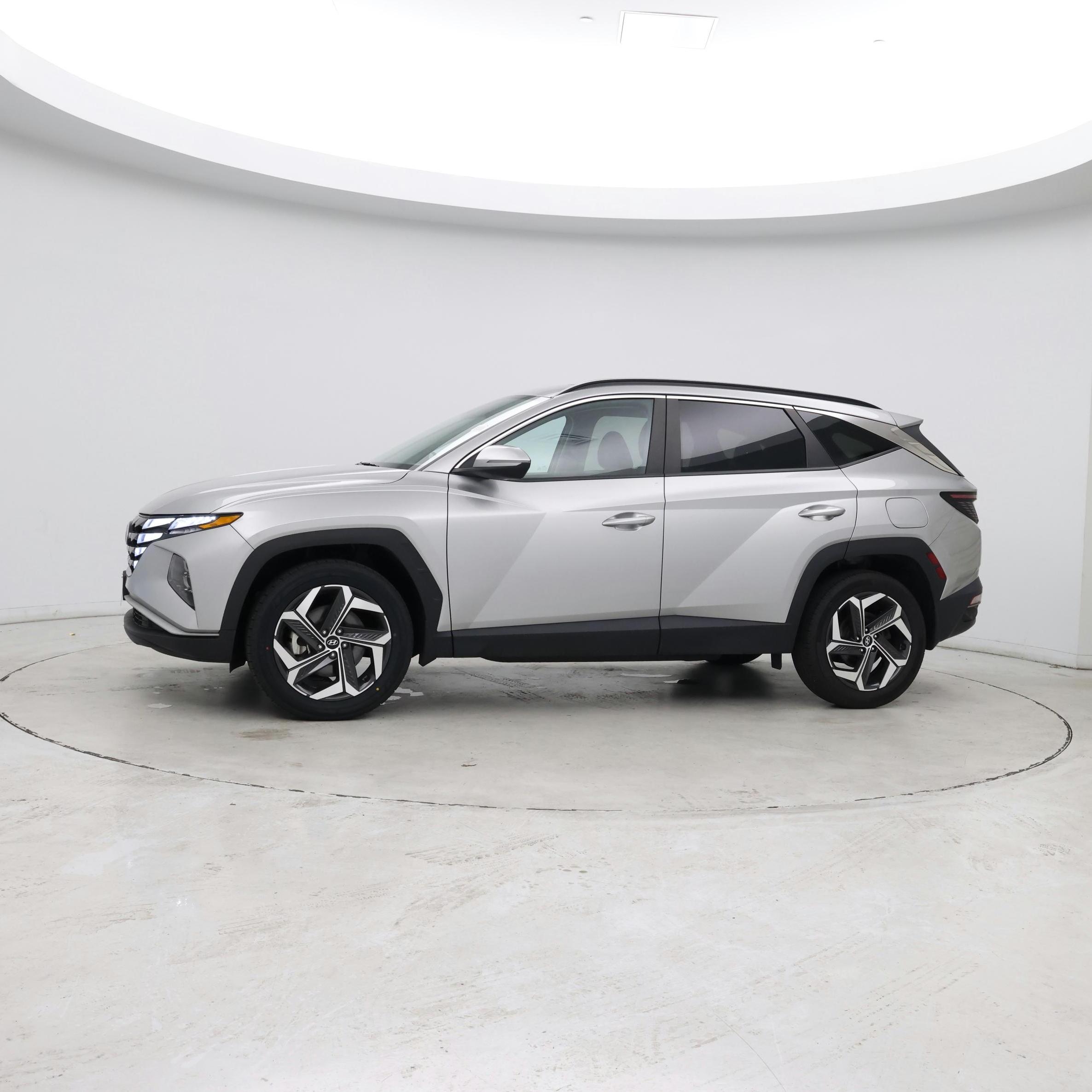 Thumbnail: 2023 Hyundai Tucson - 4
