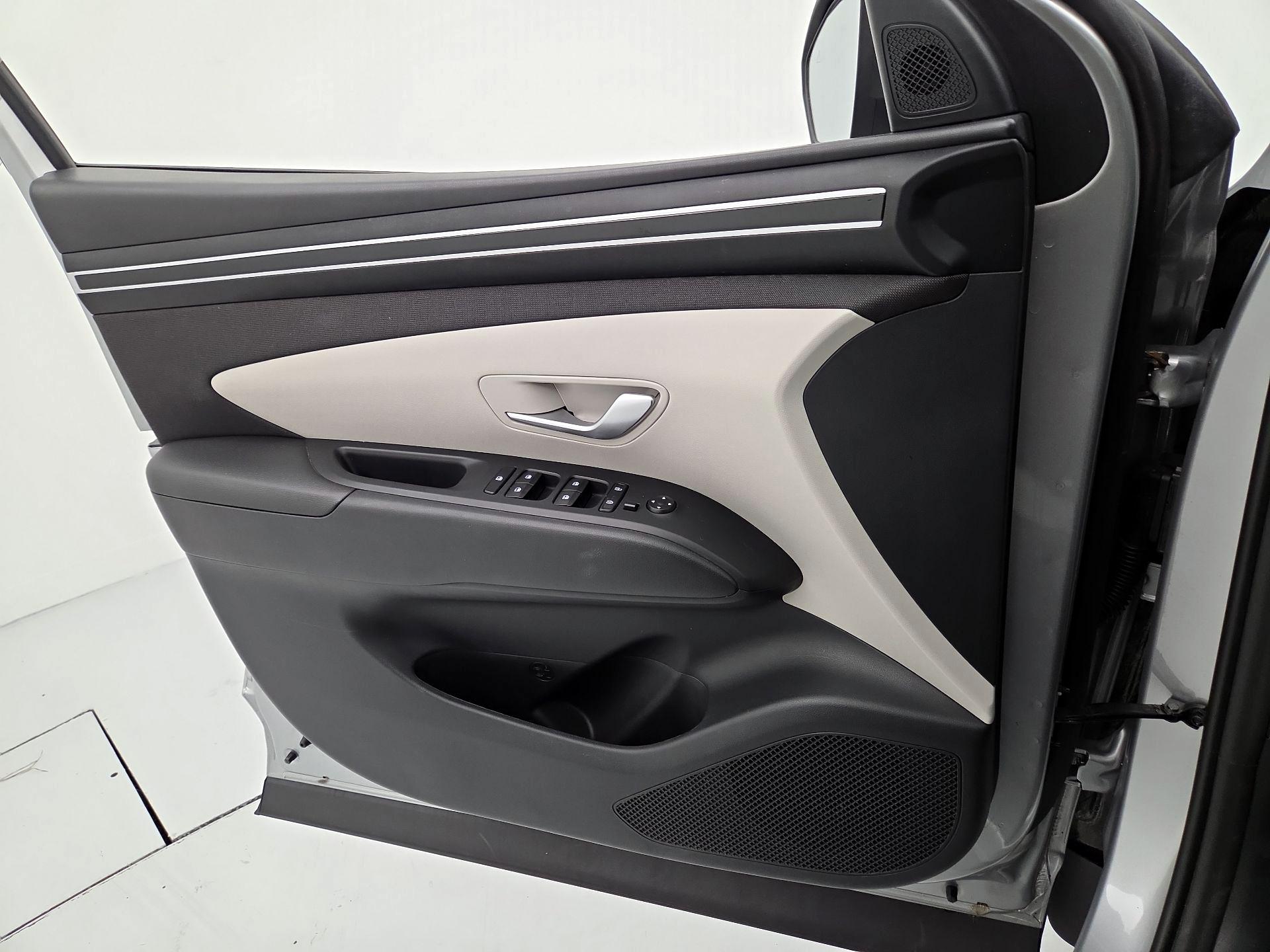 Thumbnail: 2024 Hyundai Tucson - 12
