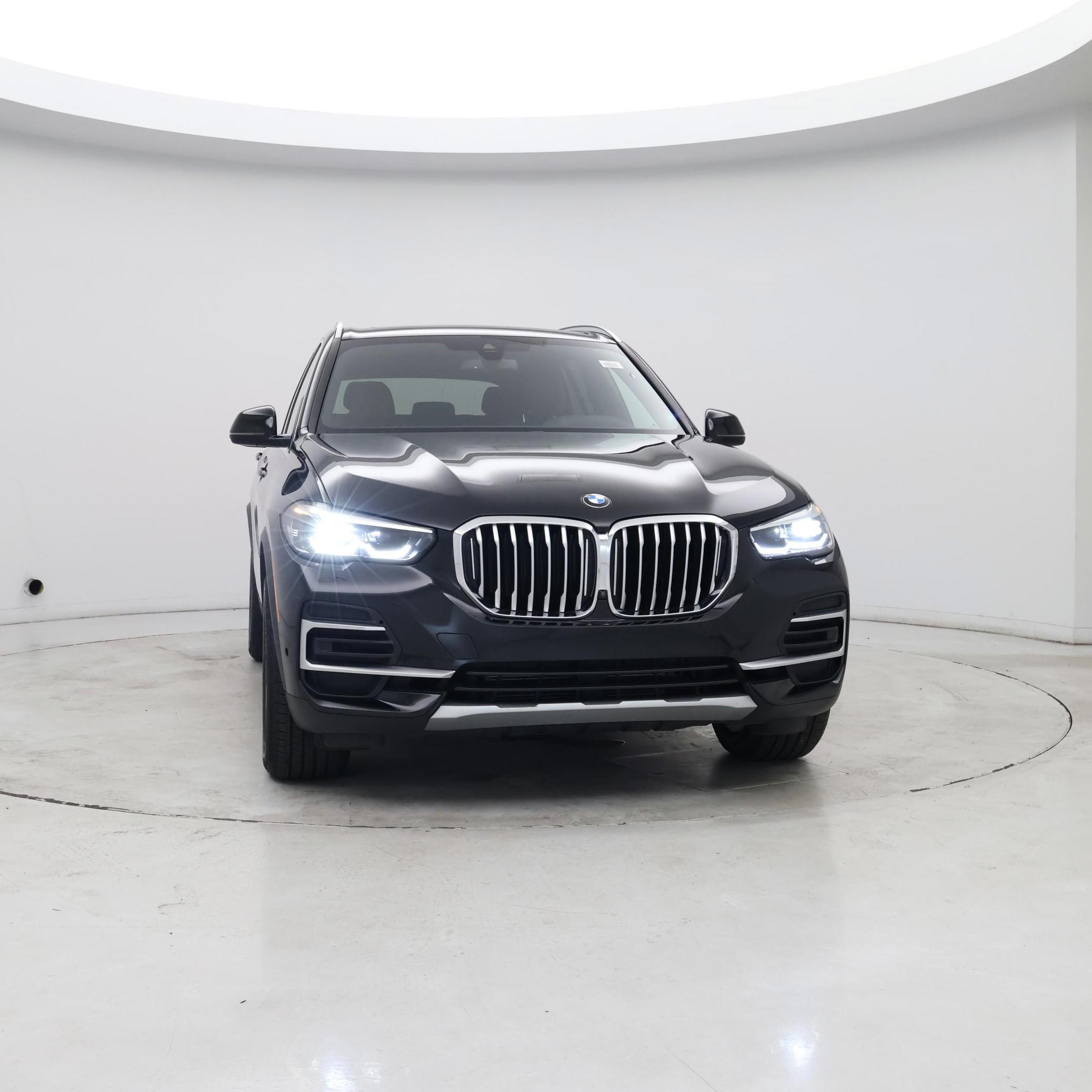 Thumbnail: 2023 BMW X5 - 5