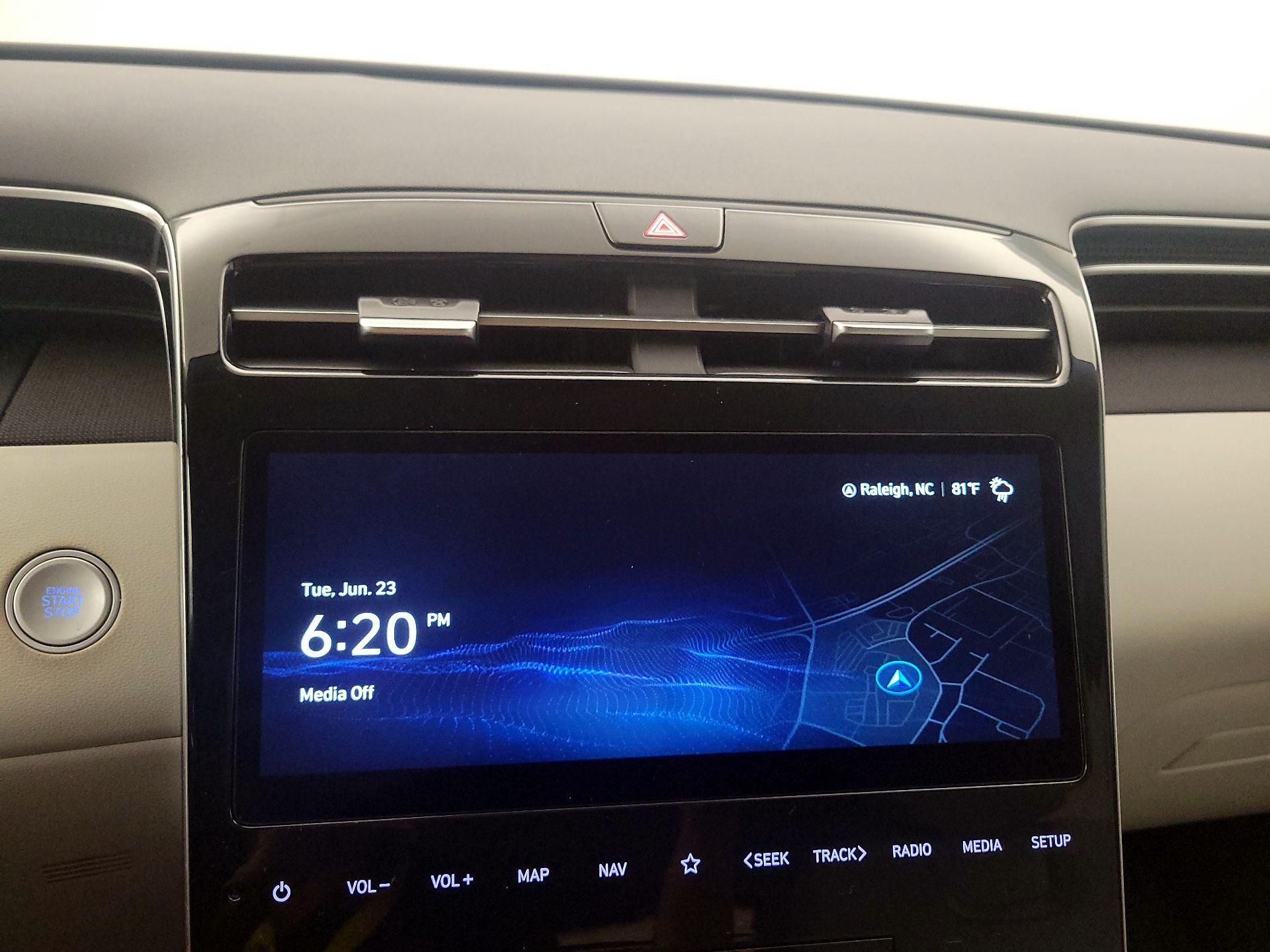 Thumbnail: 2024 Hyundai Tucson - 16