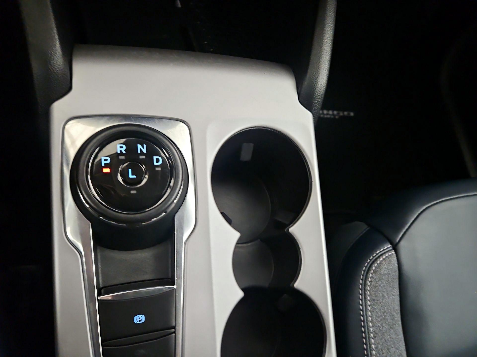Thumbnail: 2023 Ford Bronco Sport - 18