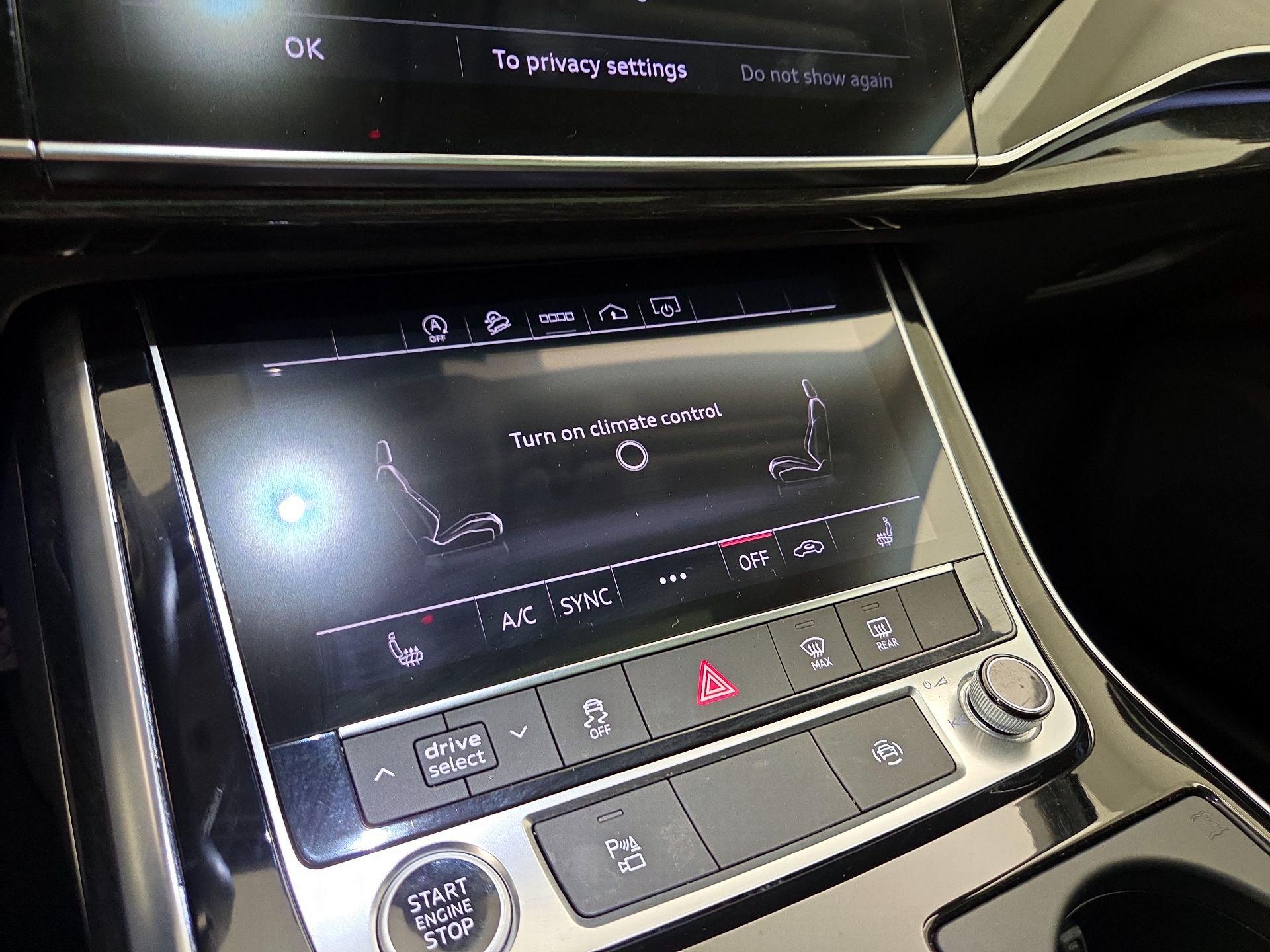 Thumbnail: 2023 Audi Q7 - 14