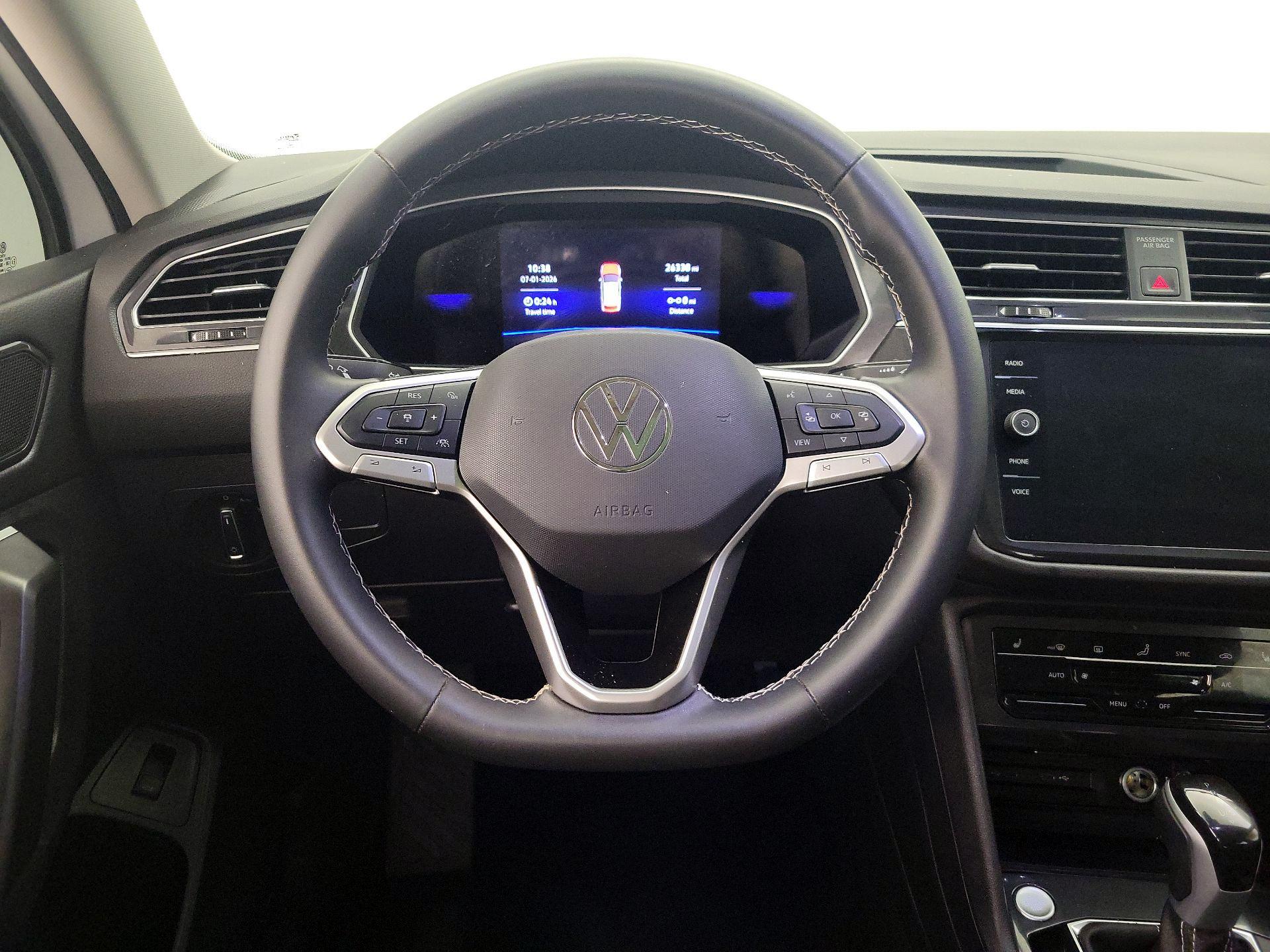 Thumbnail: 2024 Volkswagen Tiguan - 10