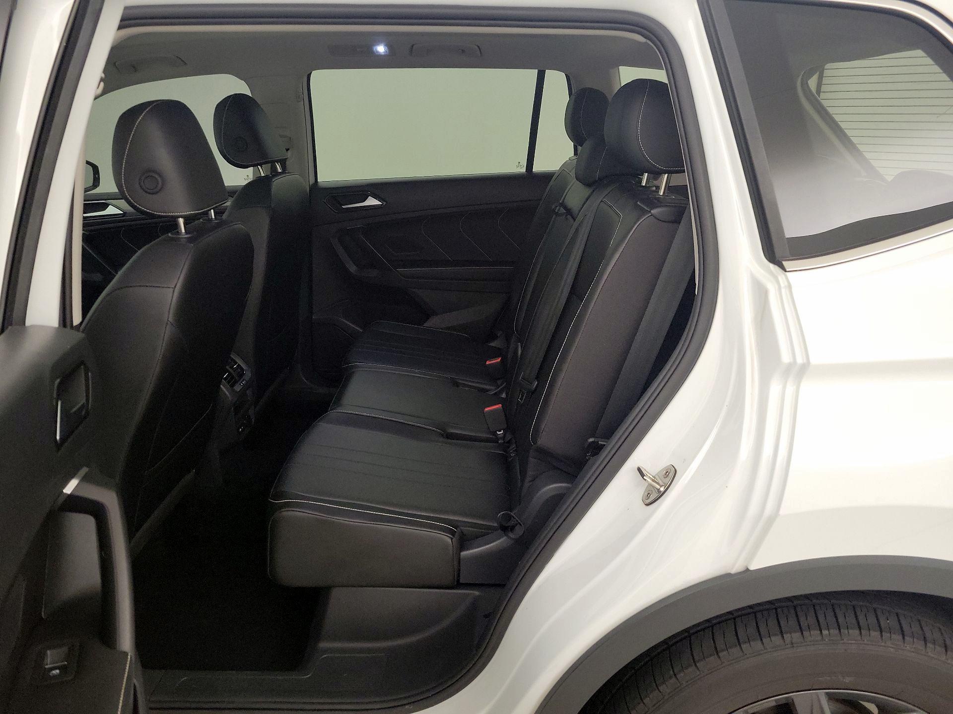 Thumbnail: 2024 Volkswagen Tiguan - 20