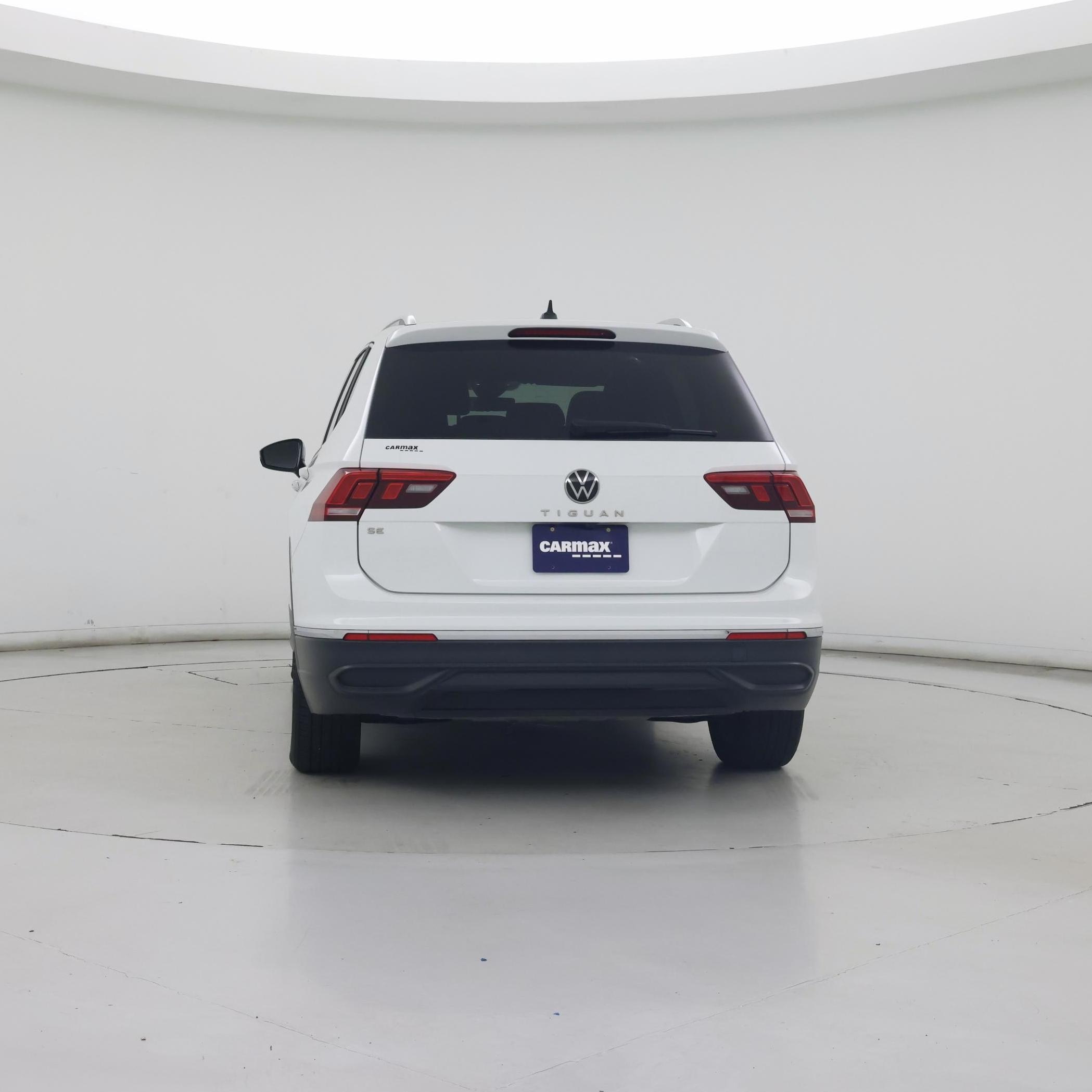 Thumbnail: 2024 Volkswagen Tiguan - 6