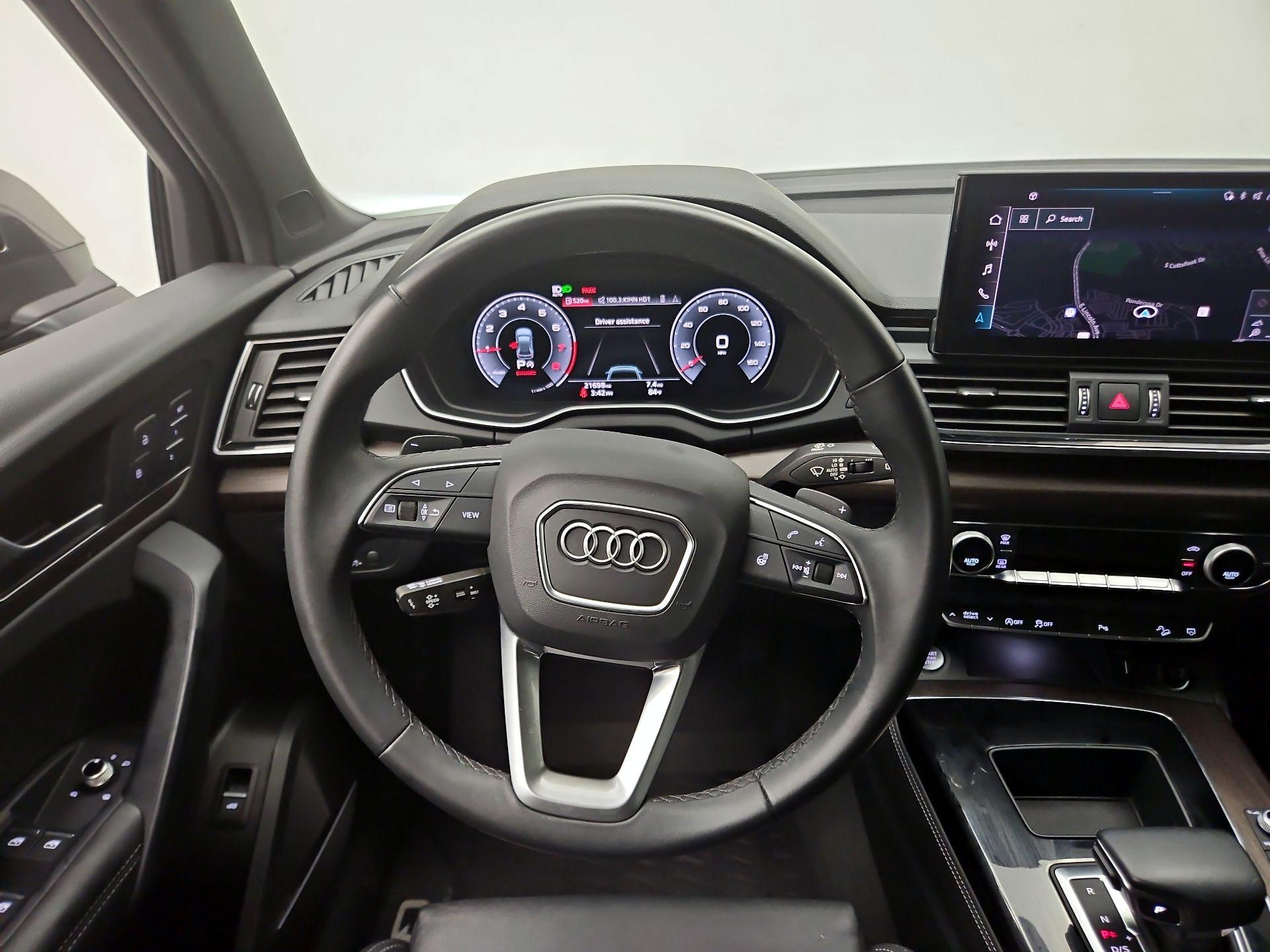 Thumbnail: 2023 Audi Q5 - 10