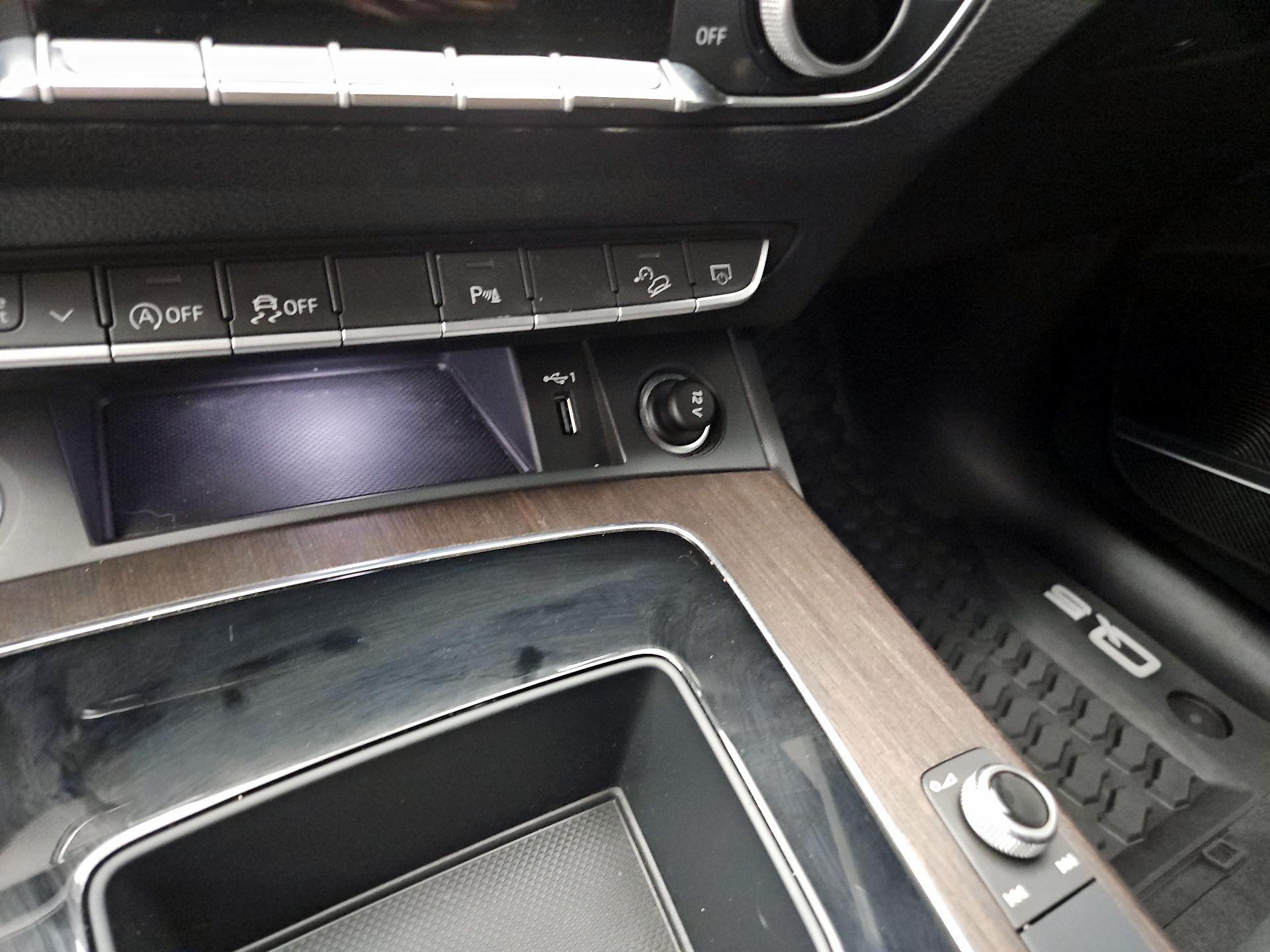 Thumbnail: 2023 Audi Q5 - 19