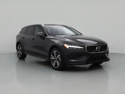 2025 Volvo V60 Cross Country B5 Plus
