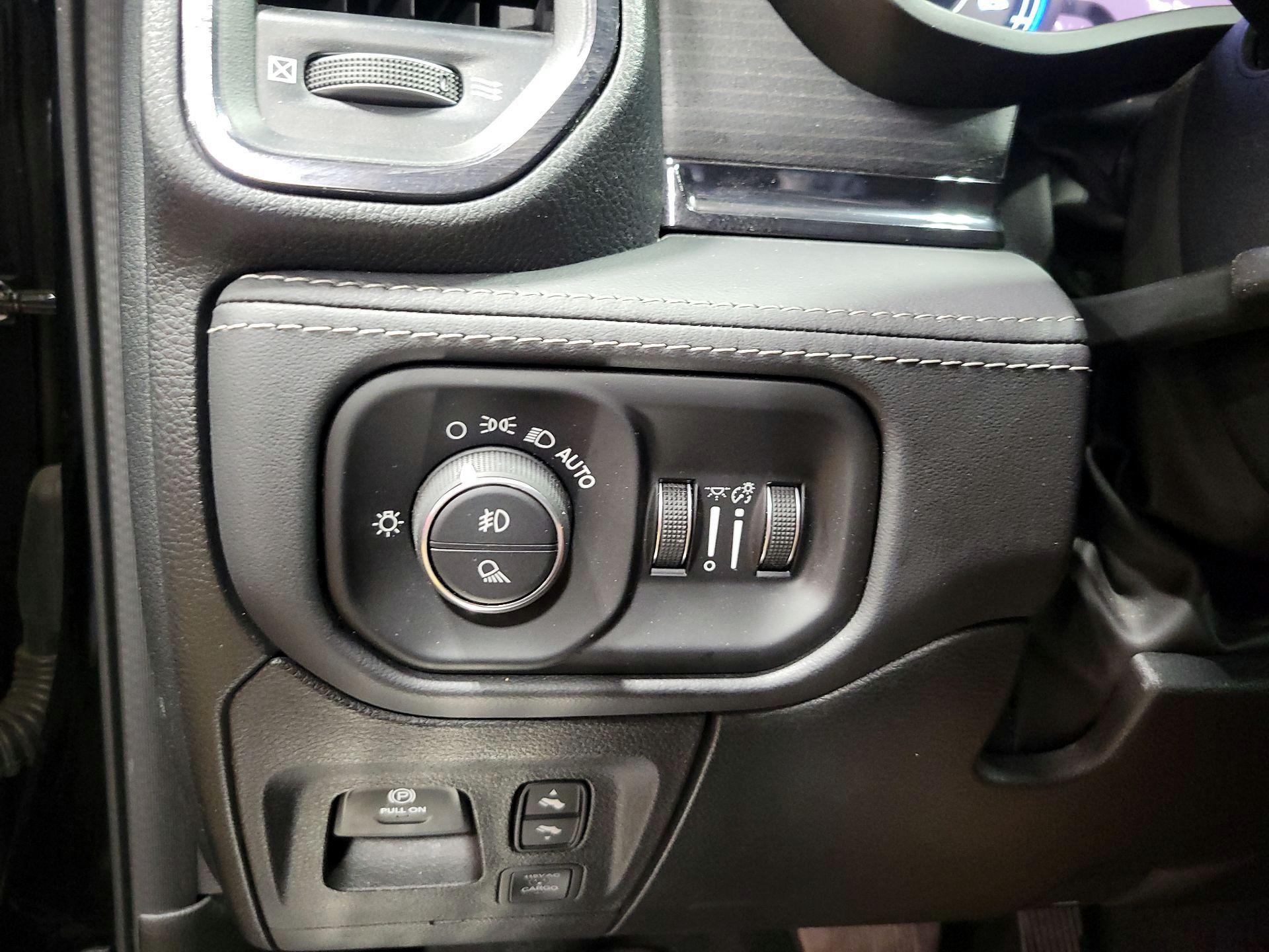Thumbnail: 2022 RAM 1500 - 13
