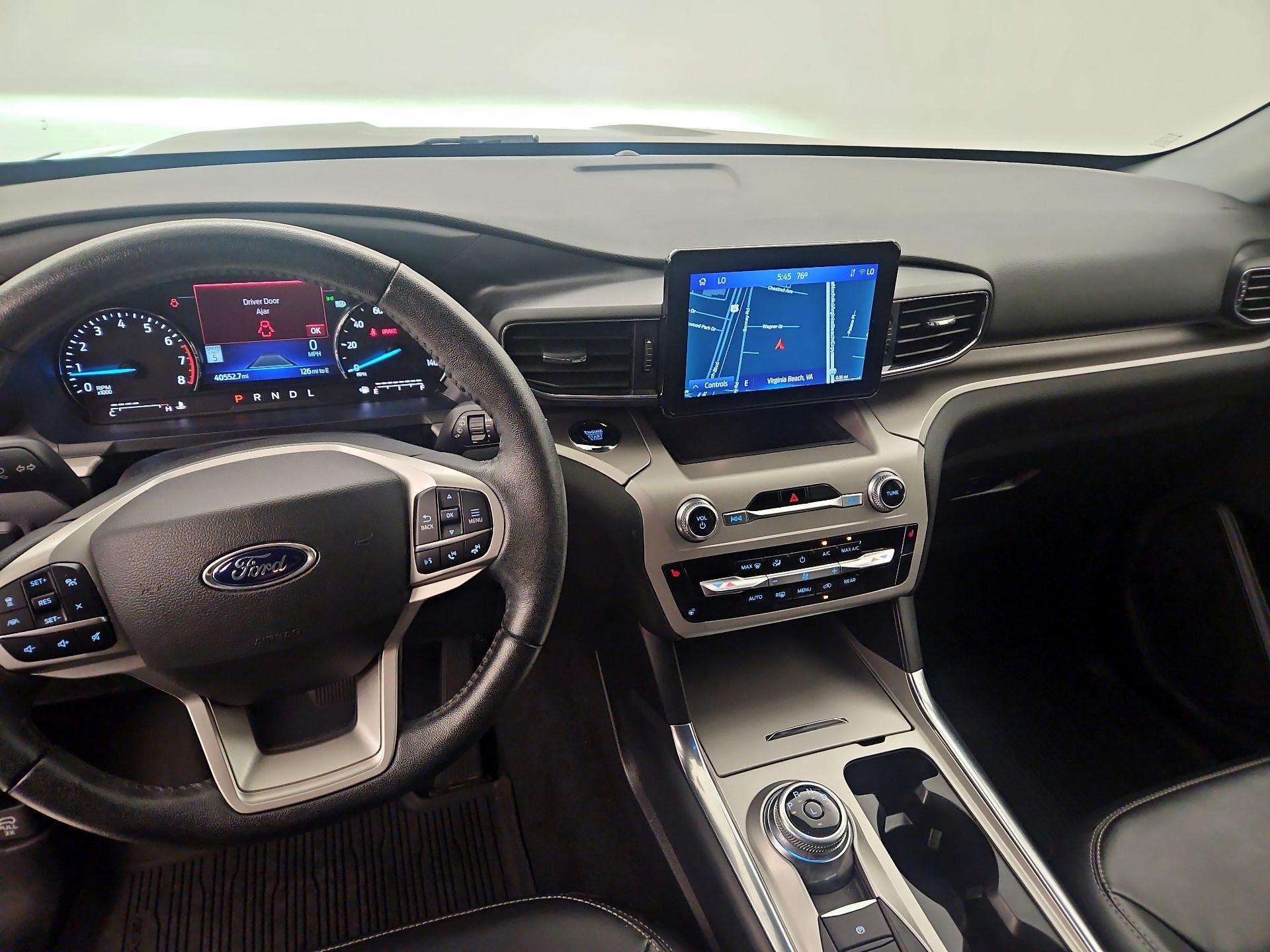 Thumbnail: 2022 Ford Explorer - 9