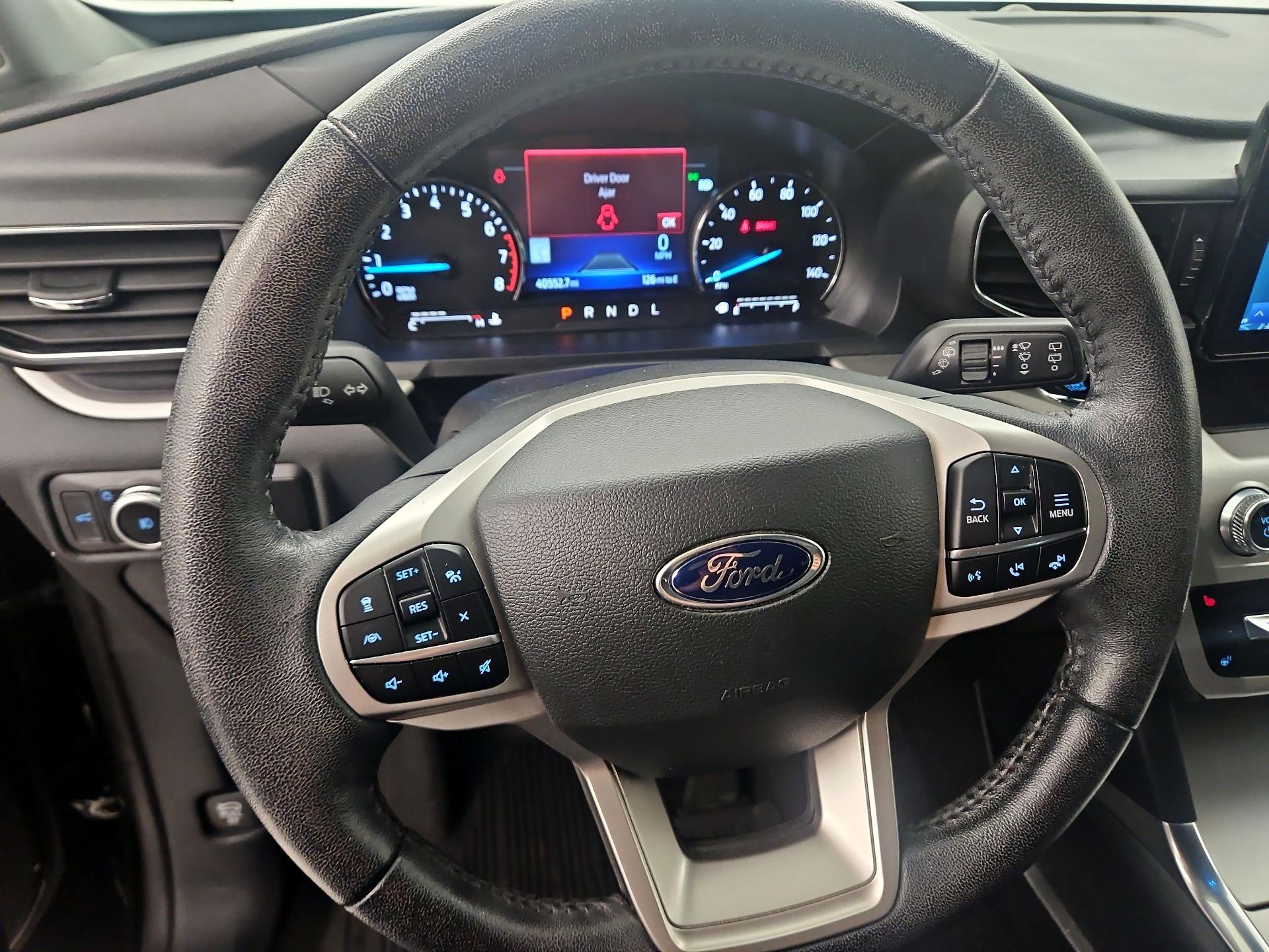 Thumbnail: 2022 Ford Explorer - 10