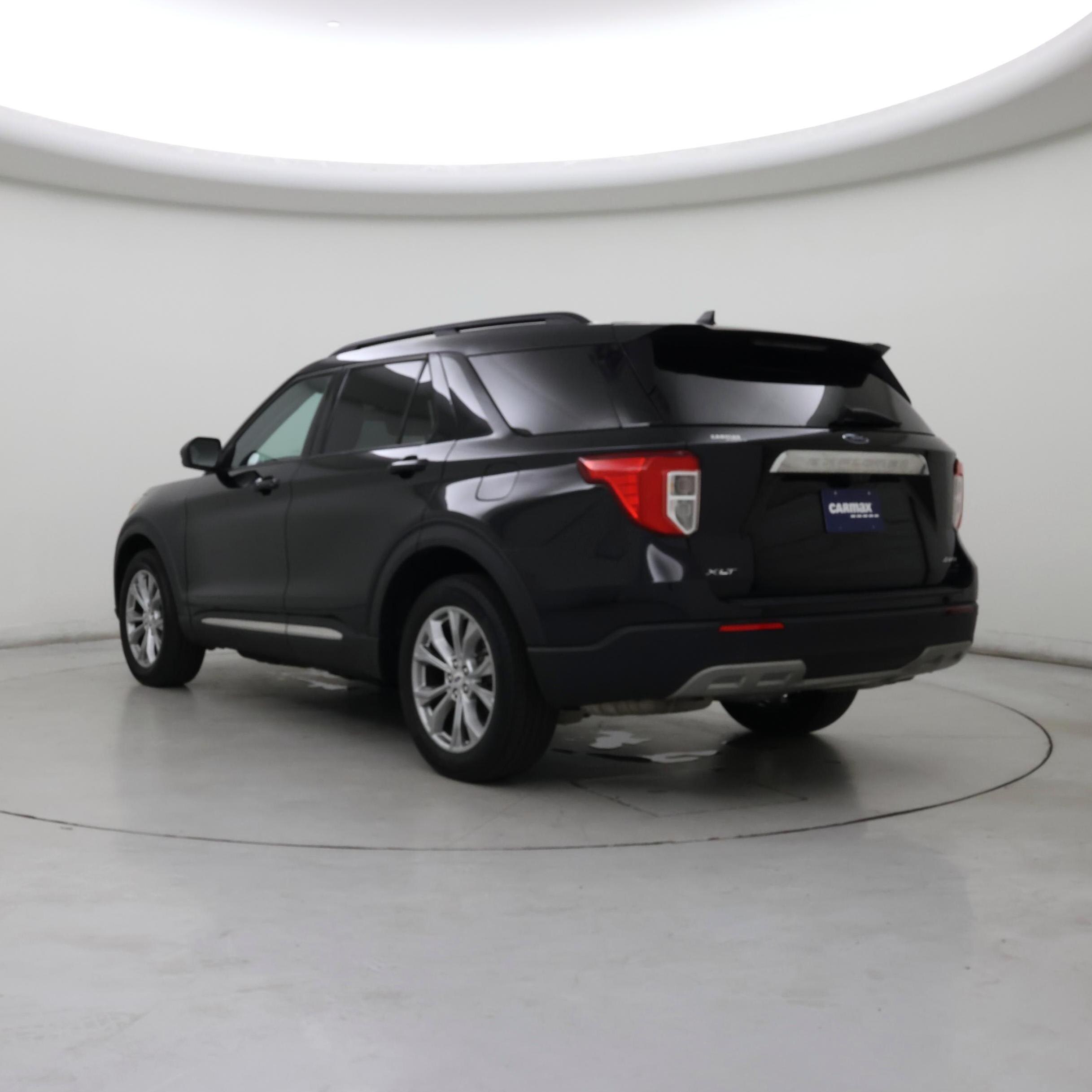 Thumbnail: 2022 Ford Explorer - 2