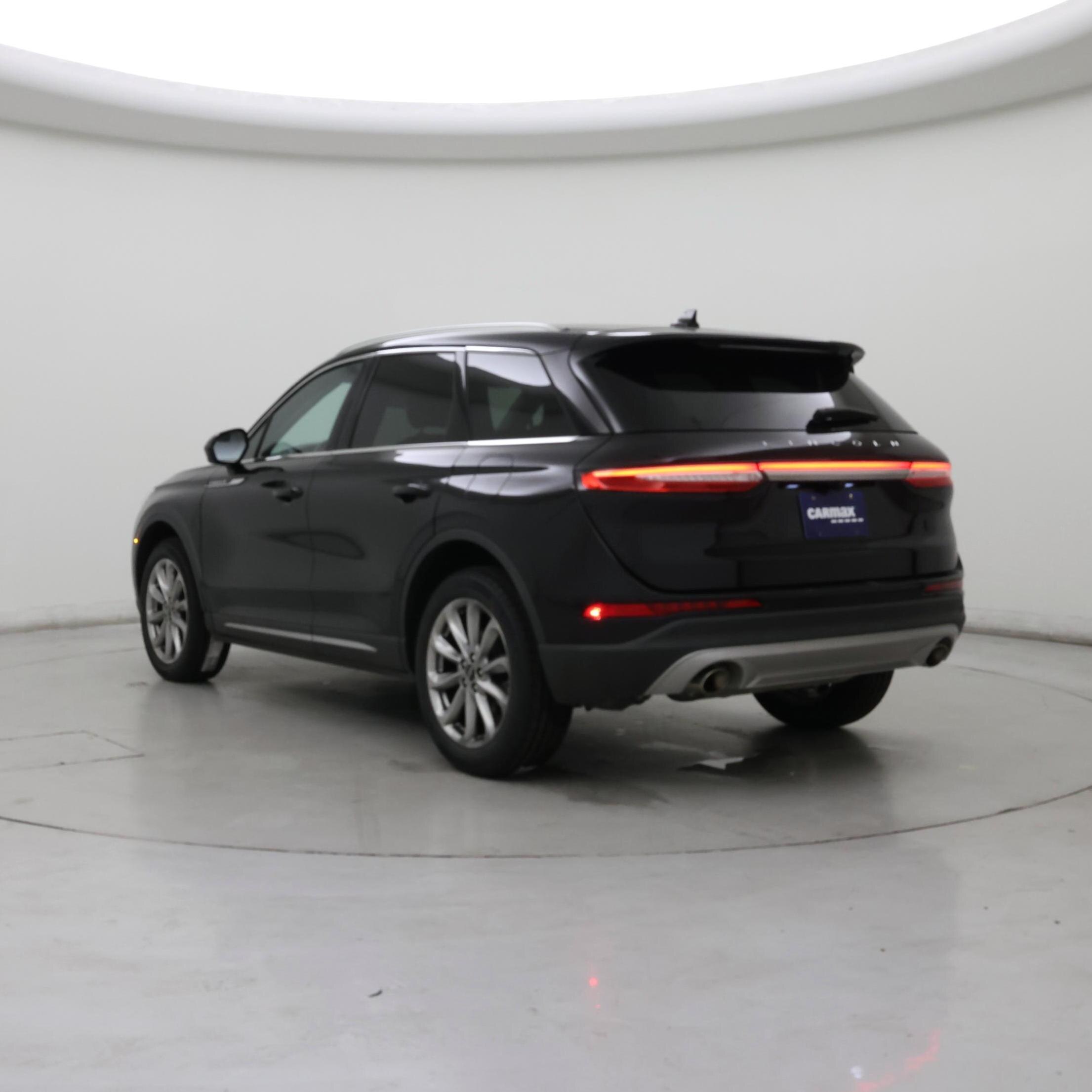 Thumbnail: 2022 Lincoln Corsair - 2