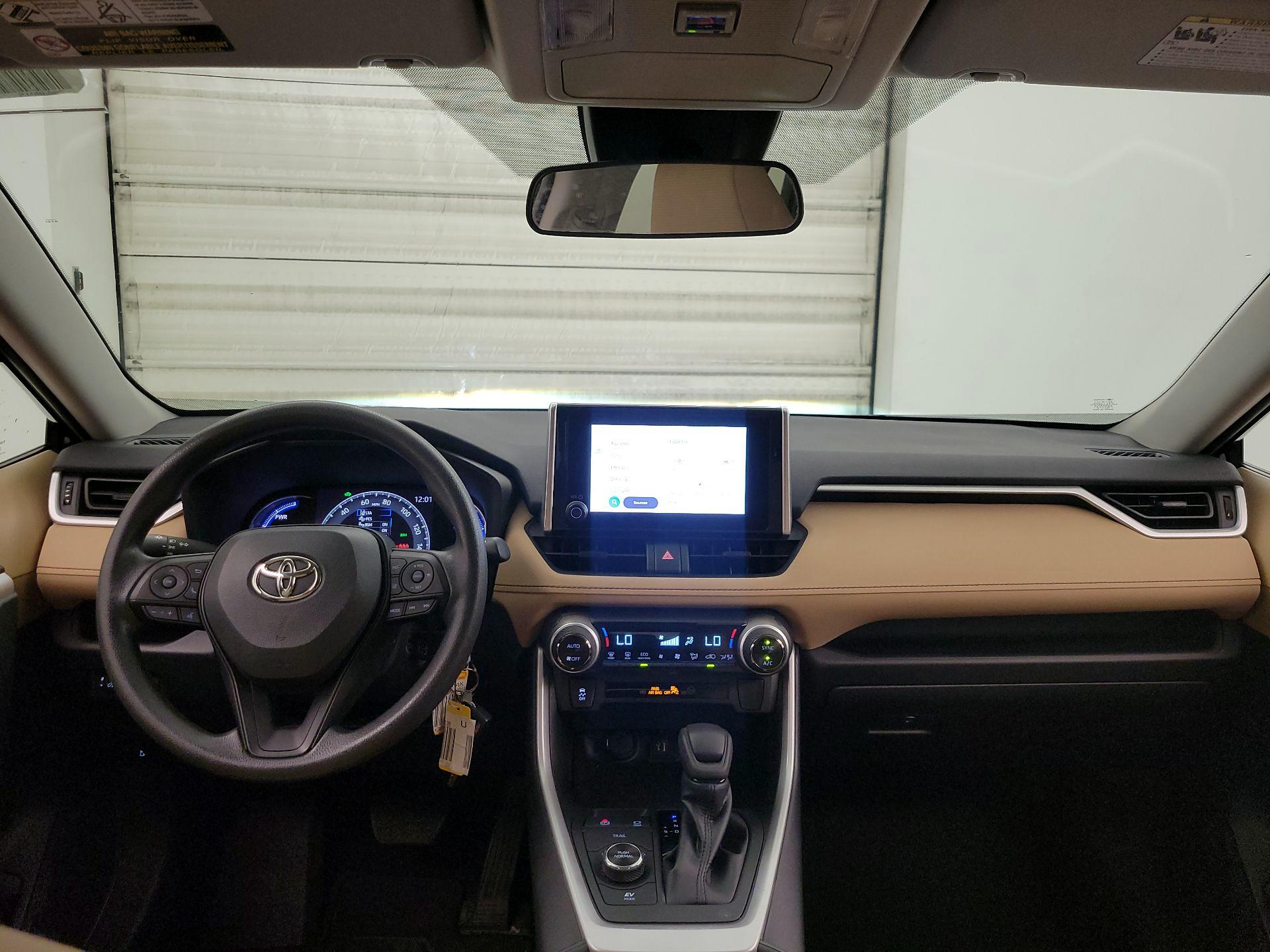 Thumbnail: 2023 Toyota RAV4 - 9