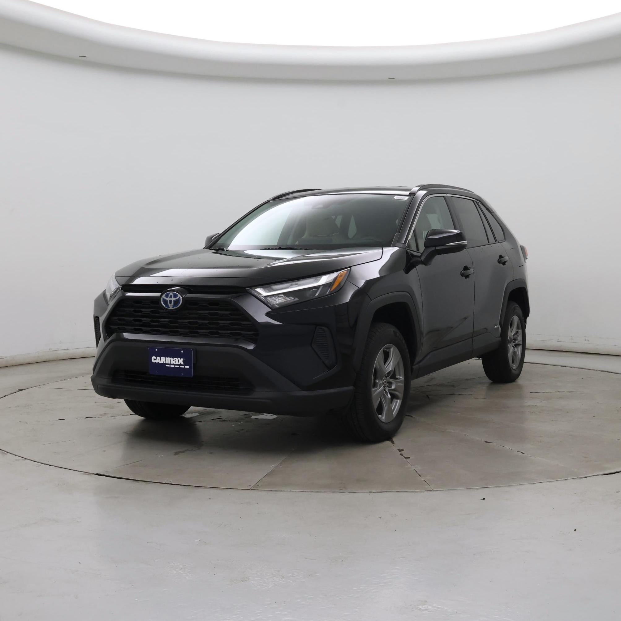 Thumbnail: 2023 Toyota RAV4 - 4