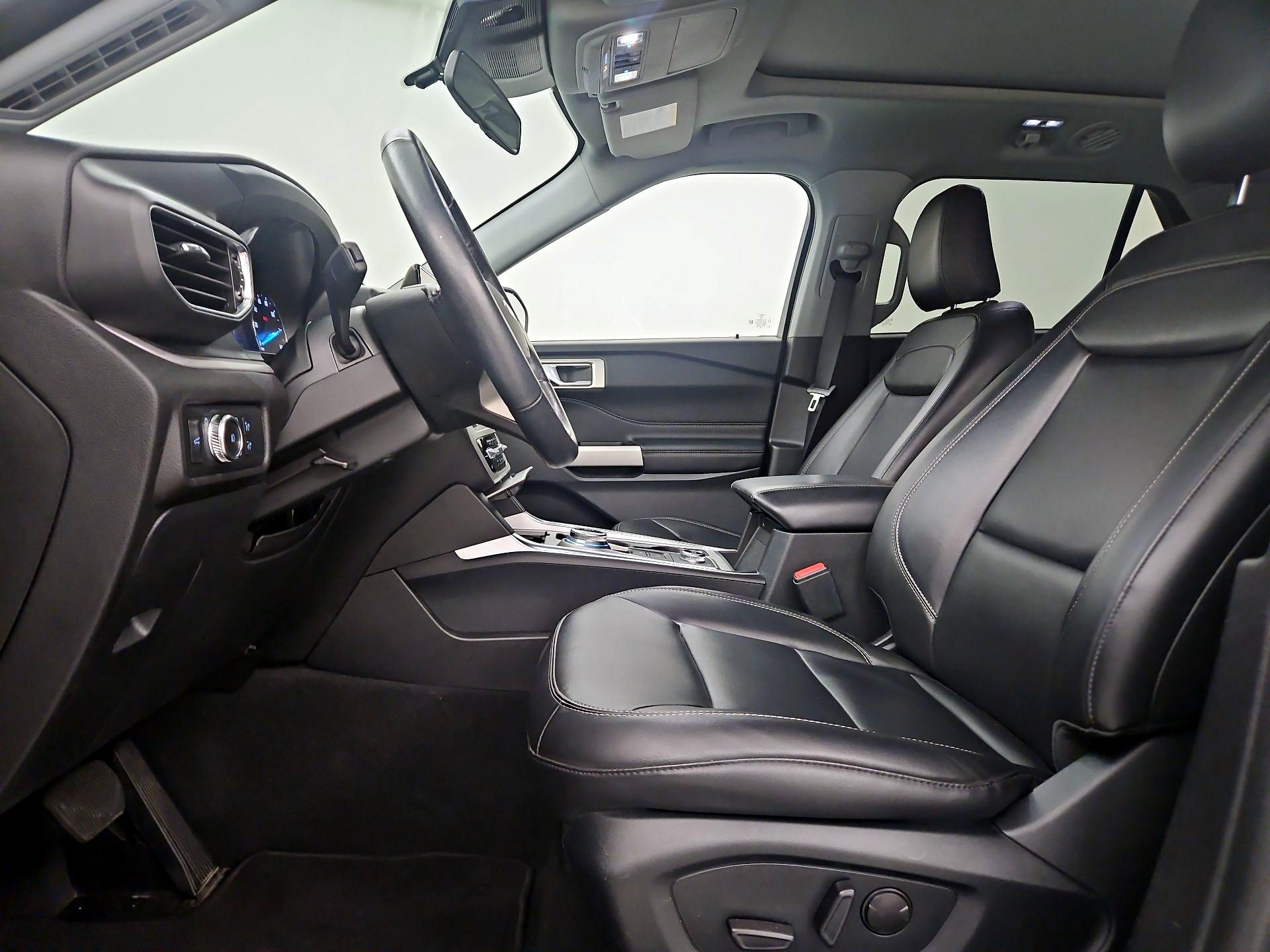 Thumbnail: 2022 Ford Explorer - 11